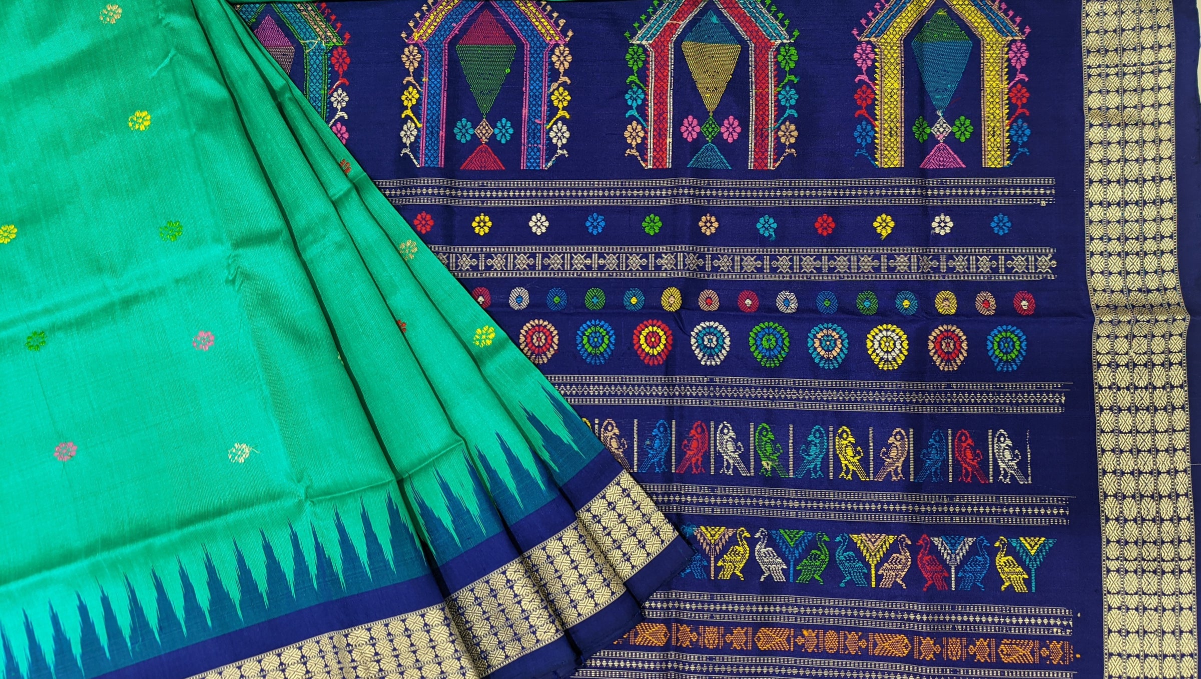 Exclusive Dolabedi Silk Saree - Indianvillez