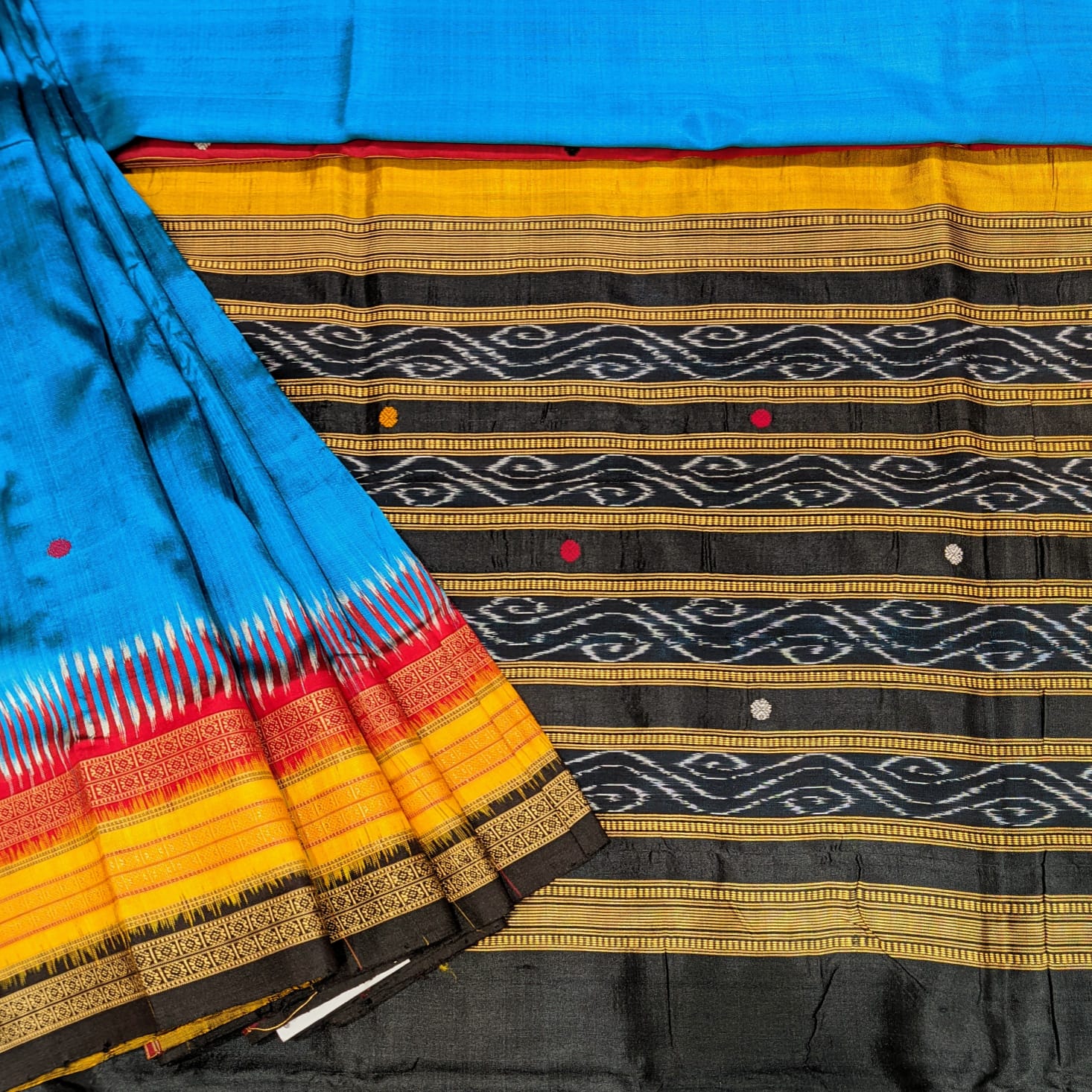 Kathiphera Saree