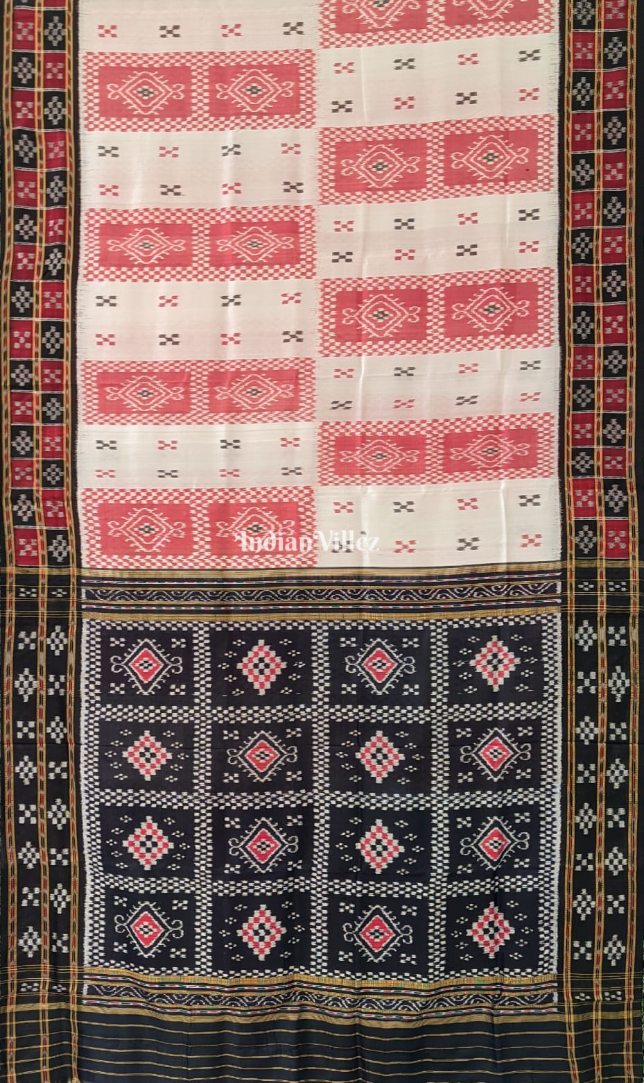 White Pasapali Odisha Ikat Khandua Silk Saree