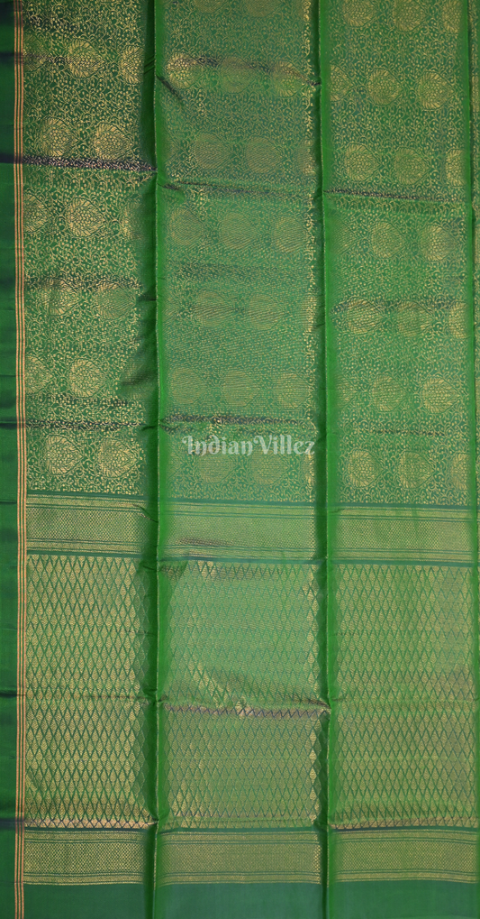 Green Floral Motif Dual Tone Pure Kanjivaram Soft Silk Saree