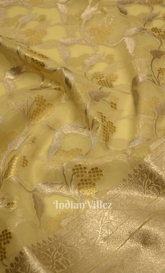Cream Floral Motif Chanderi Silk Banarasi Saree