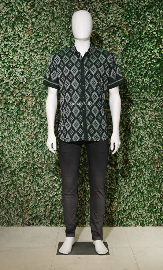 Light Green White Pasapali Odisha Ikat Cotton Half Sleeve Shirt for Men
