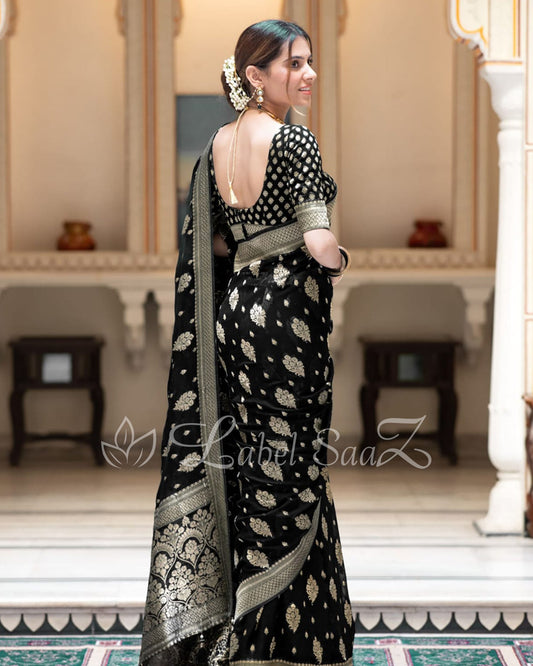 Black Handwoven Georgette Banarasi Saree