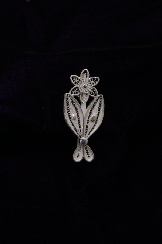 Fish Designer Silver Filigree Saree Pin
