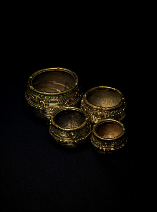 Handcrafted Dhokra Mana (Set of 4)