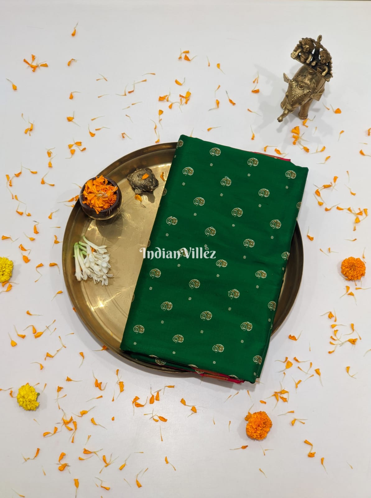 Bottle Green Zari Paisley Bomkai Sambalpuri Ikat Silk Saree