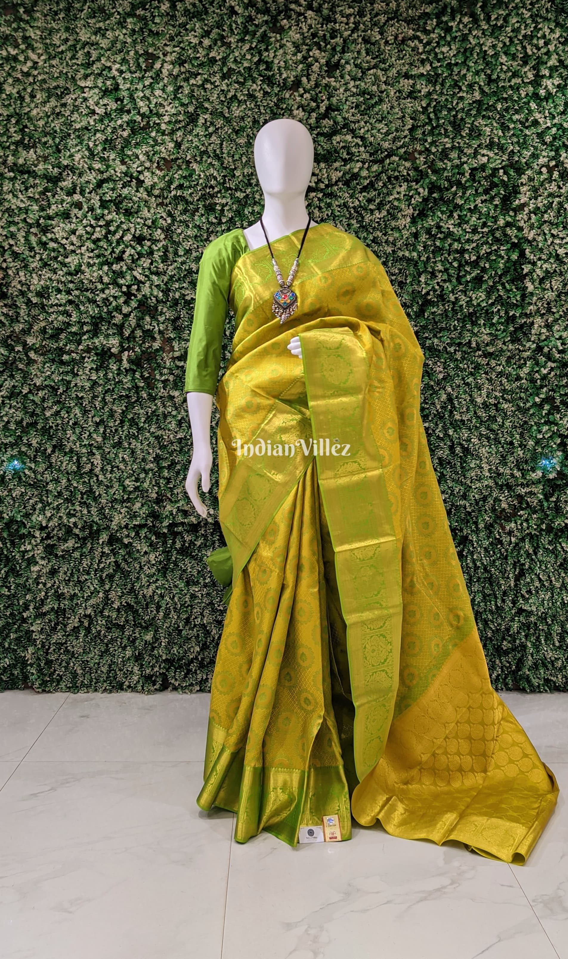 Lemon Green Pure Kanjivaram Silk Saree