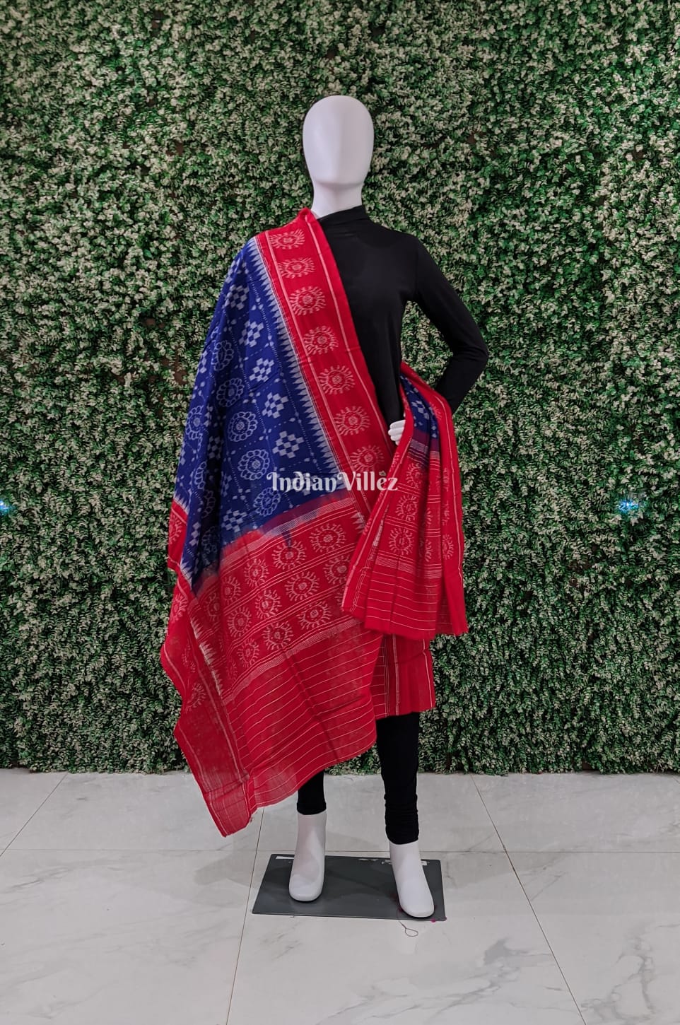 Blue Red Pasapali Odisha Ikat Cotton Dupatta