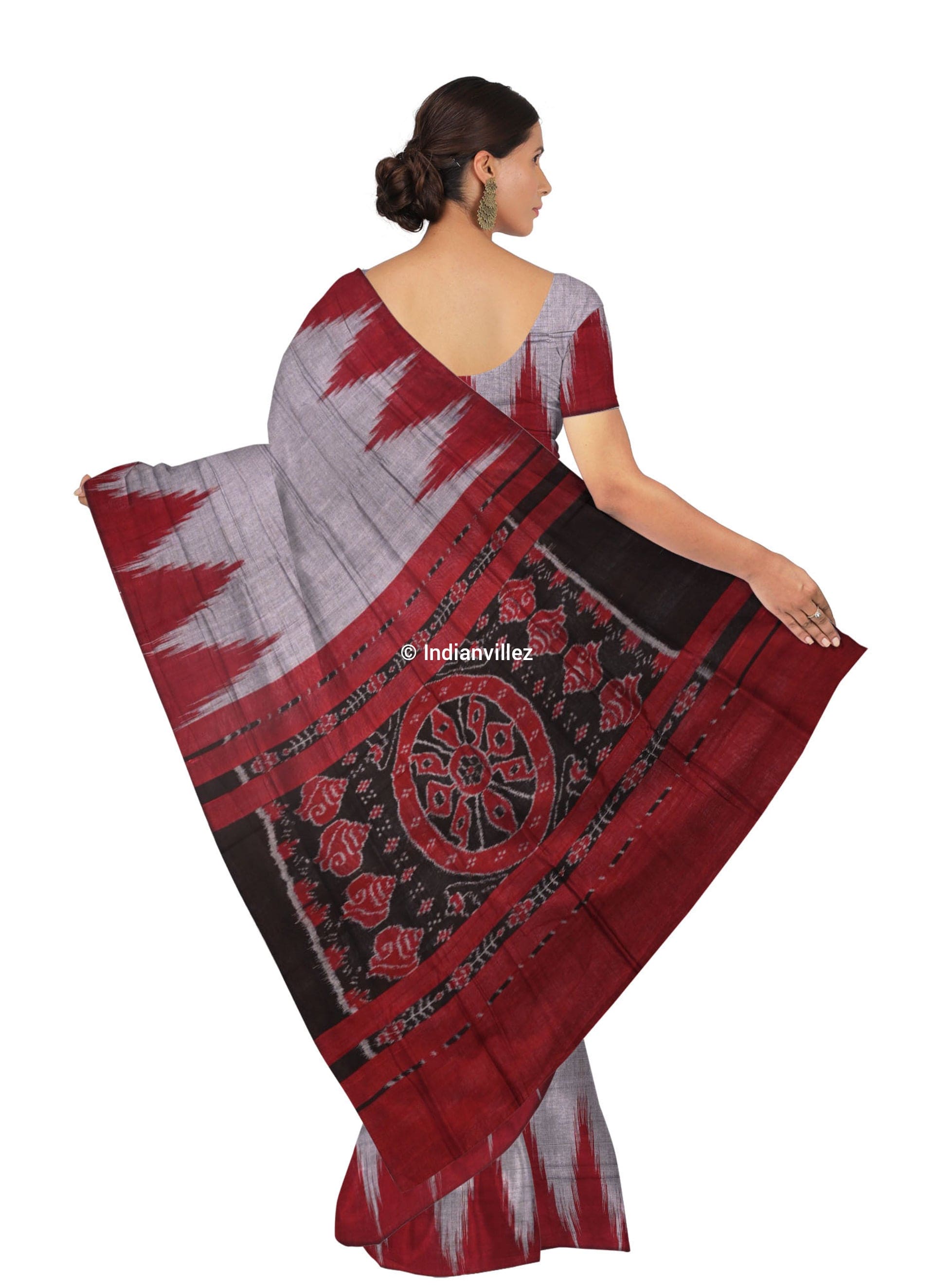 Grey Red Kargil Kumbha Odisha Handloom Cotton Saree