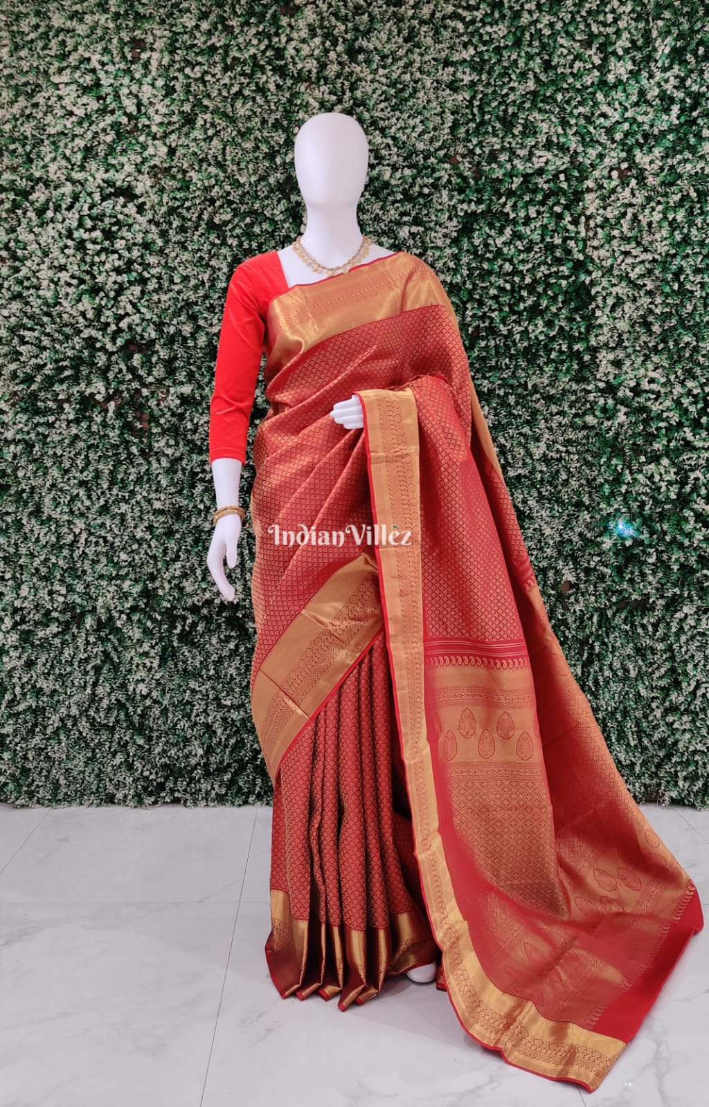 Red Kanchipuram Silk Saree by IndianVillez