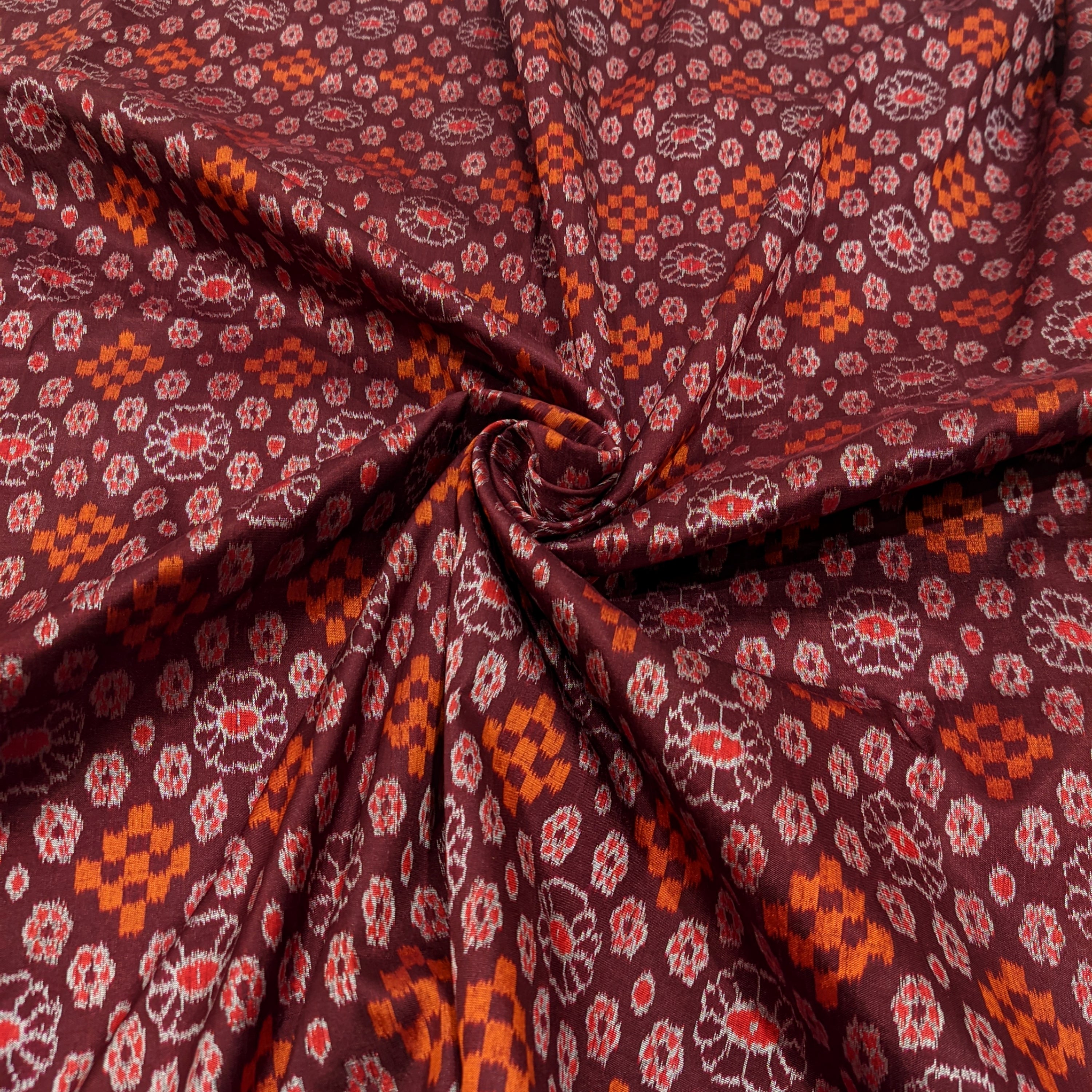 Silk Ikat Fabric - IndianVillèz