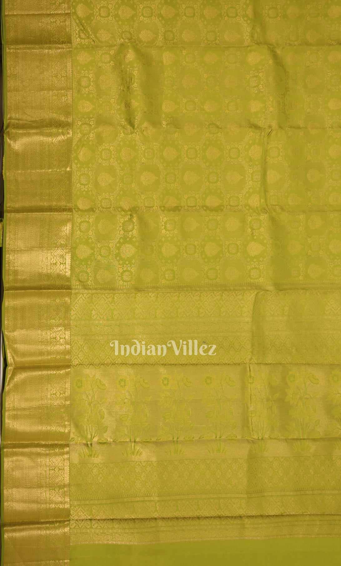 Mehendi Green Floral Brocade Pure Kanjivaram Silk Saree 