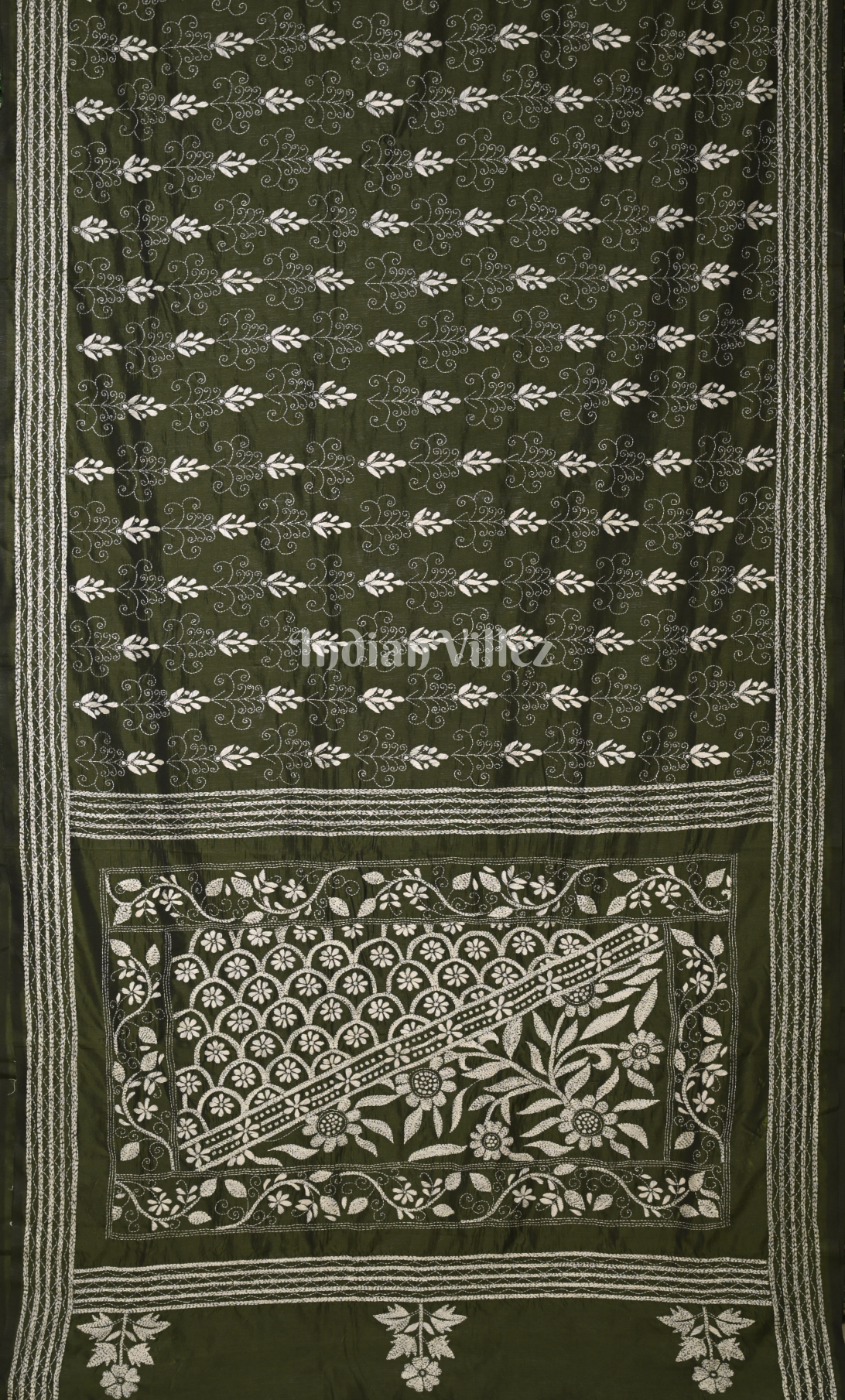 Dark Green Flower Motif Handwoven Kantha Stitch Silk Saree 