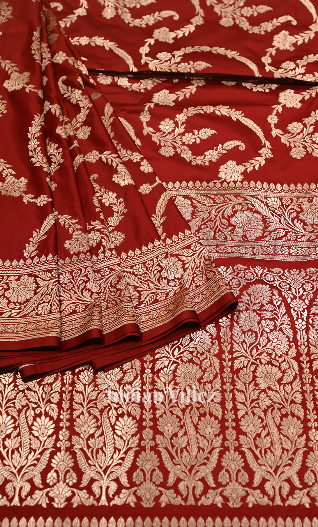 Exclusive Pure Red Mashru Satin Silk Banarasi Saree 