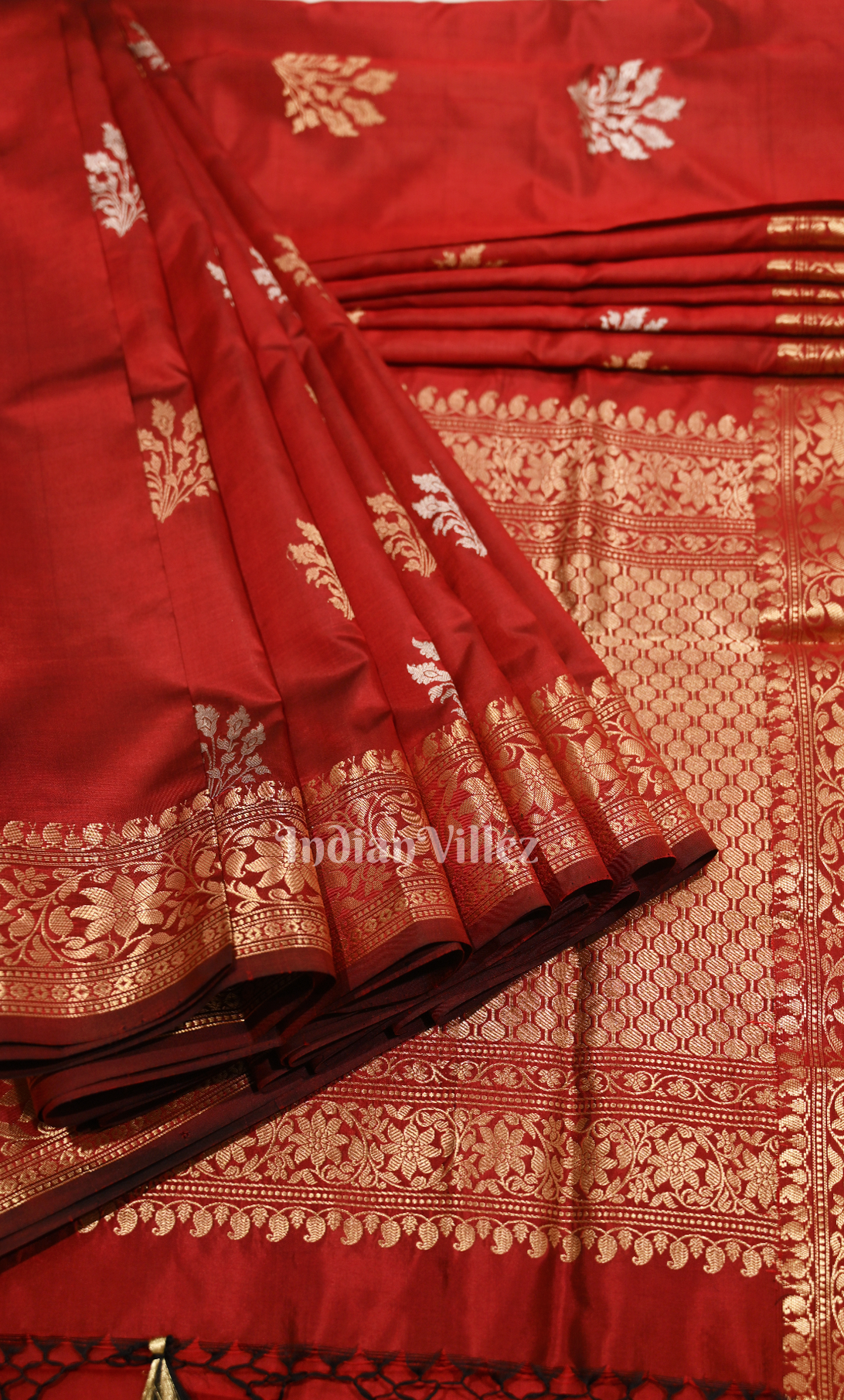 Red Pure Katan Banarasi Silk Saree