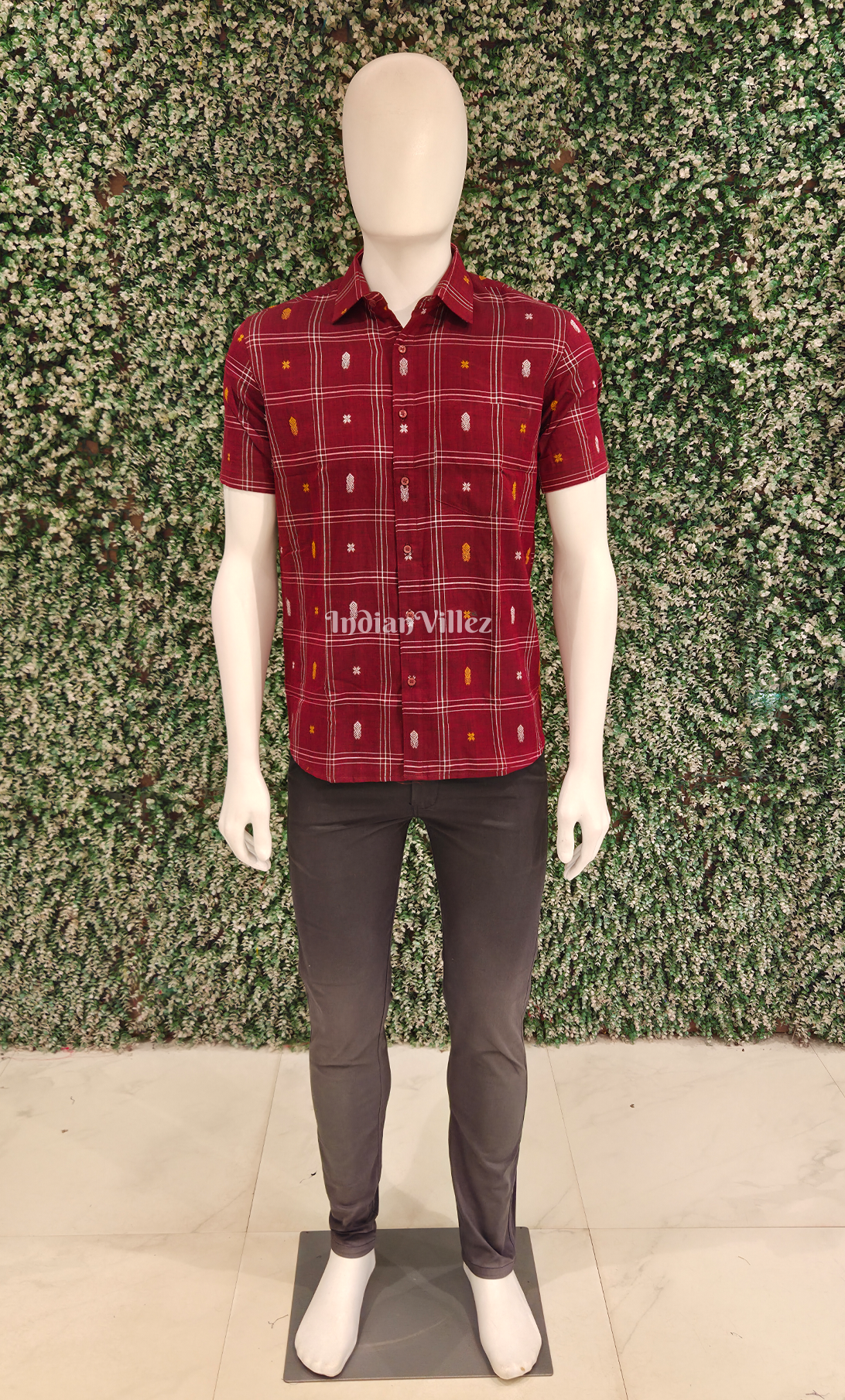  Maroon  Fish Motif Odisha Ikat Cotton Half Sleeve Shirt for Men 