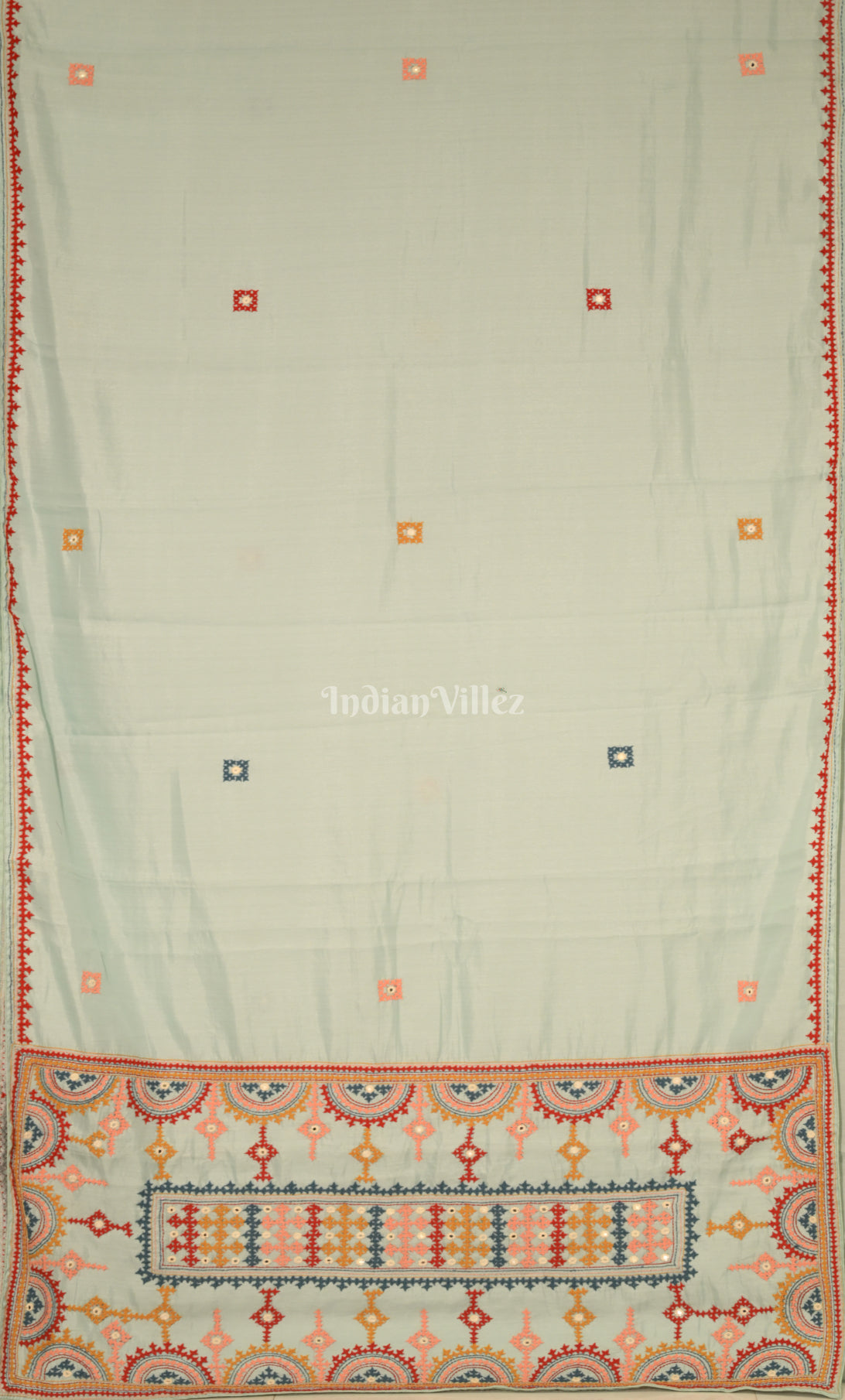 White Tussar Silk Saree with Hand Embroidery Work