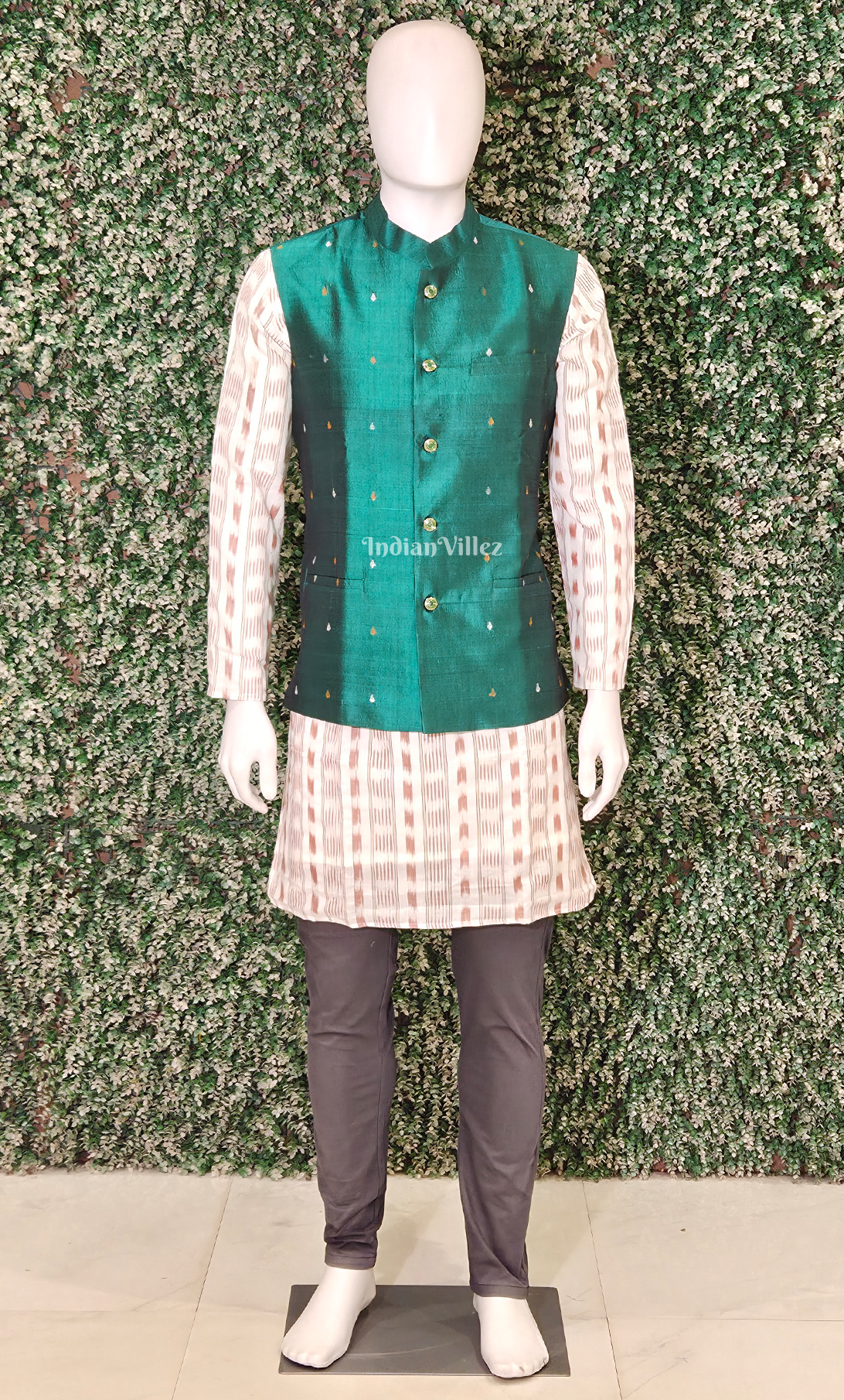 Green Buti Design Odisha Ikat Half Bandi Jacket for Men 
