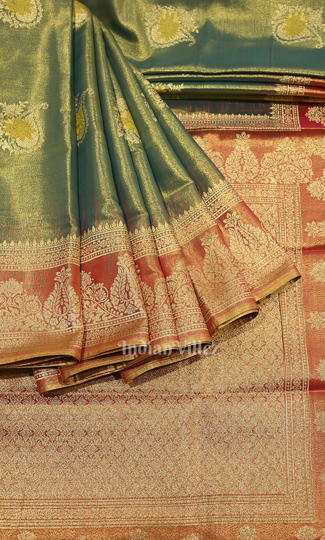 Green Red Dual Tone Brocade Pure Kanjivaram Tissue Silk Saree