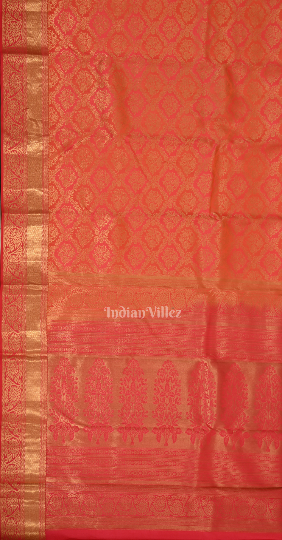 Exclusive Red  Diamond Floral Brocade Pure Kanjivaram Silk Saree