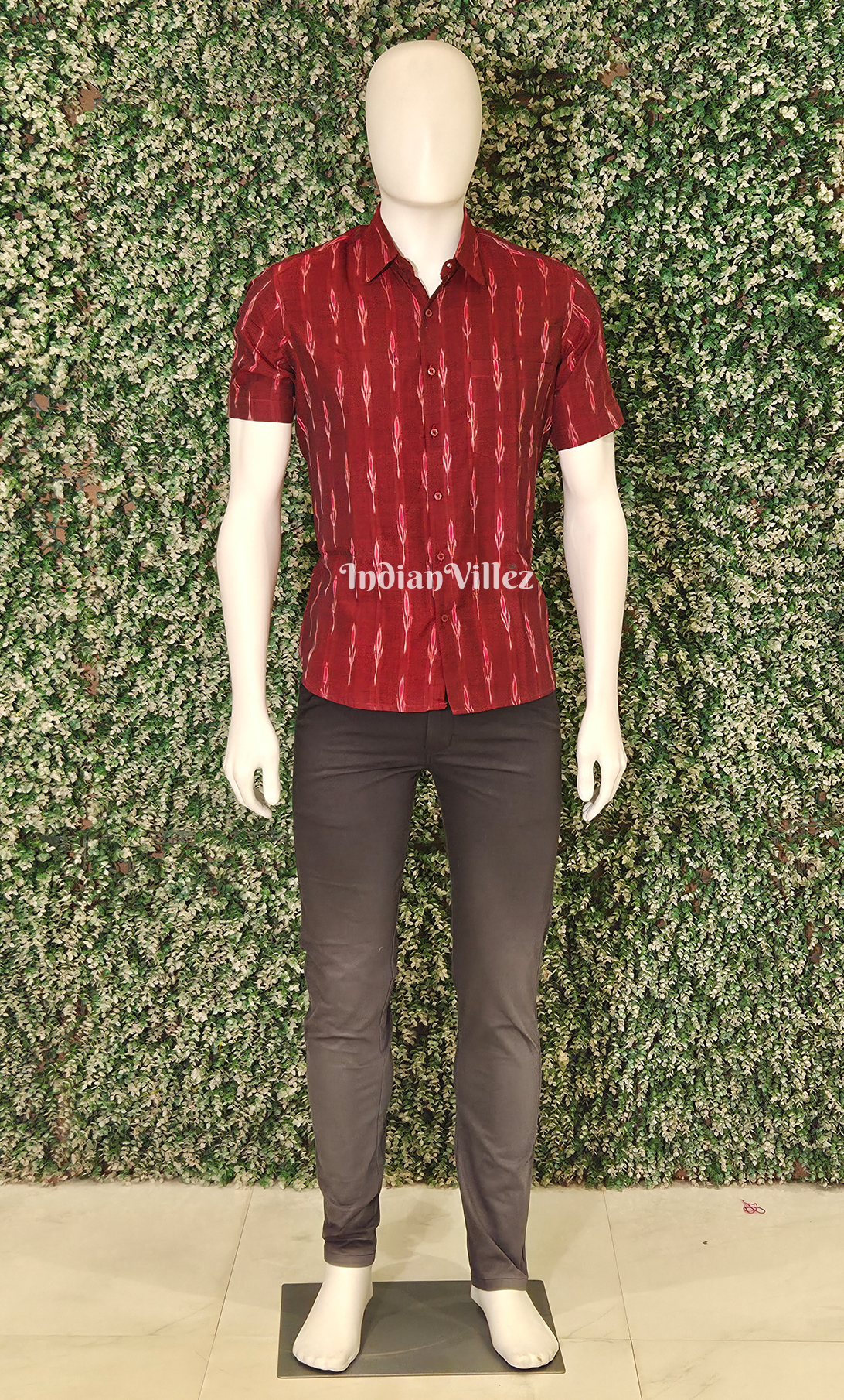 Maroon Mayur Chandrika Odisha Ikat Cotton Half Sleeve Shirt for Men 