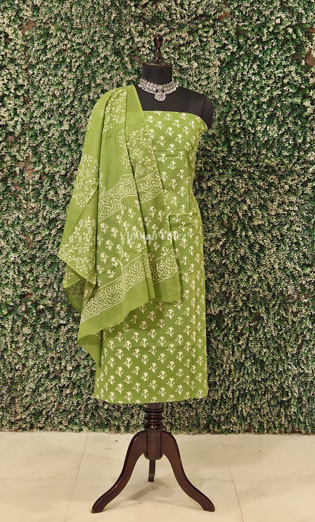 Green Block Printed Cotton Suit Sets