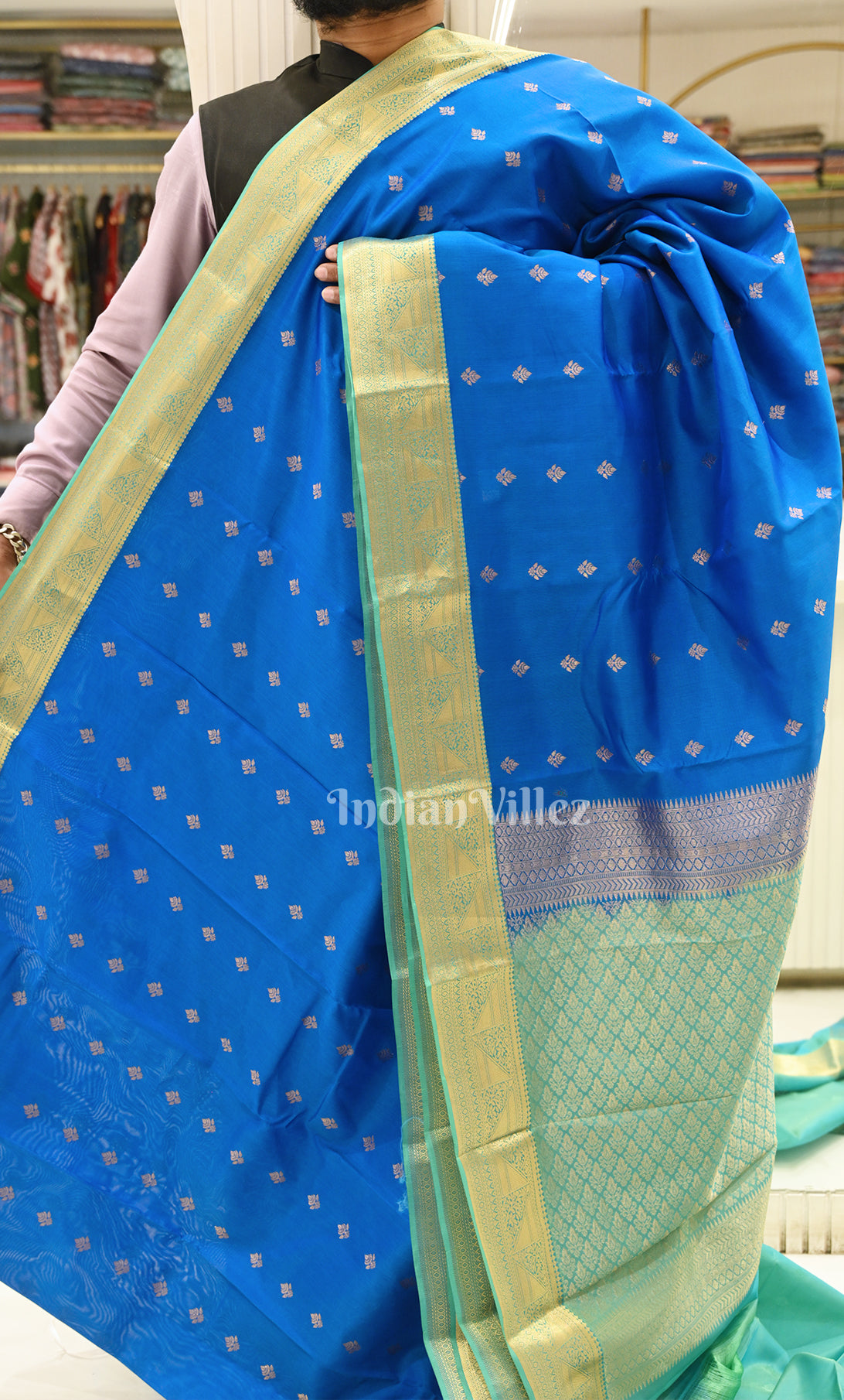 Blue Sea Green Zari woven Pure Kanjivaram Silk Saree