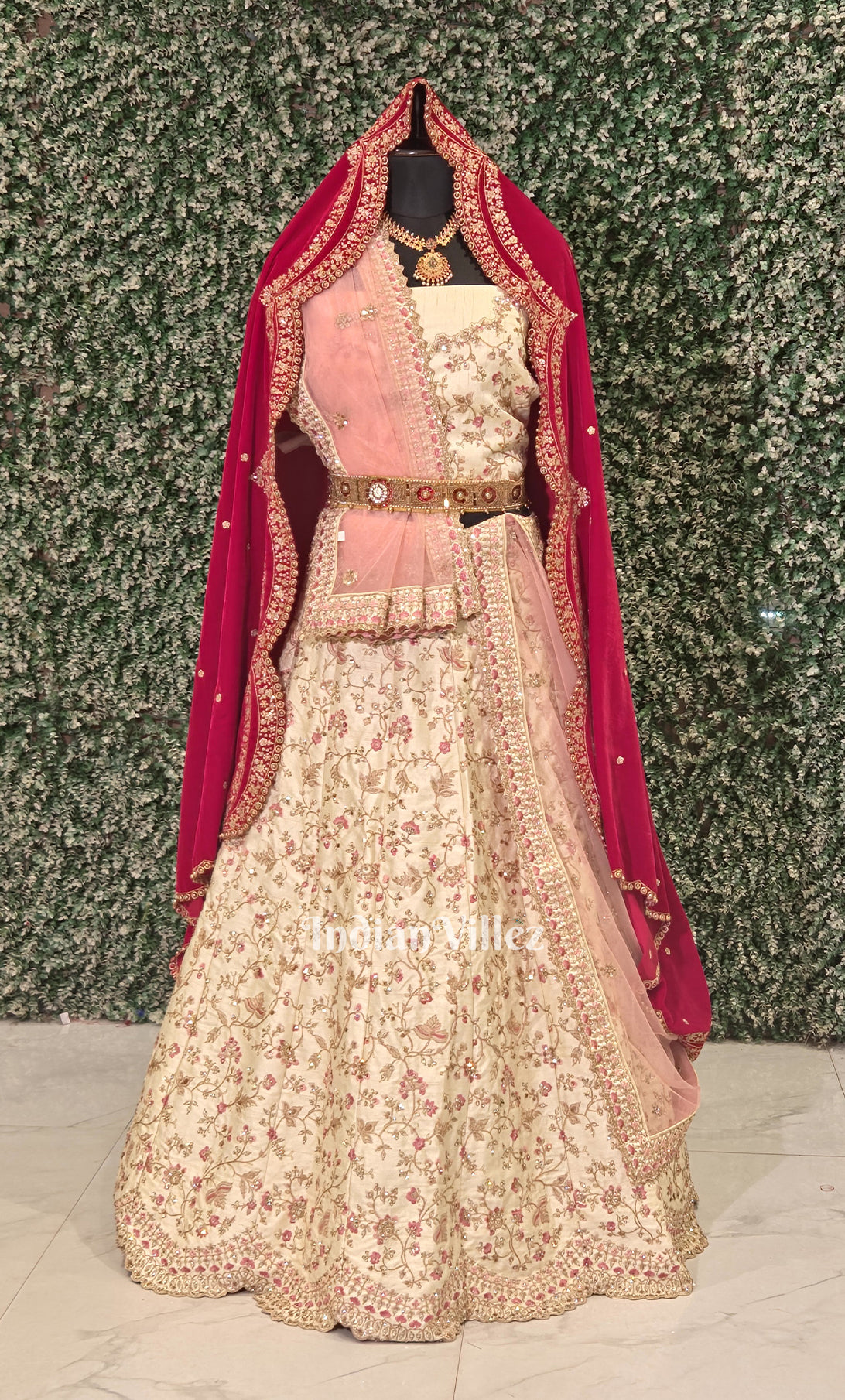 Exlusive Designer off White Peach Pink Lehenga Choli With Dupatta