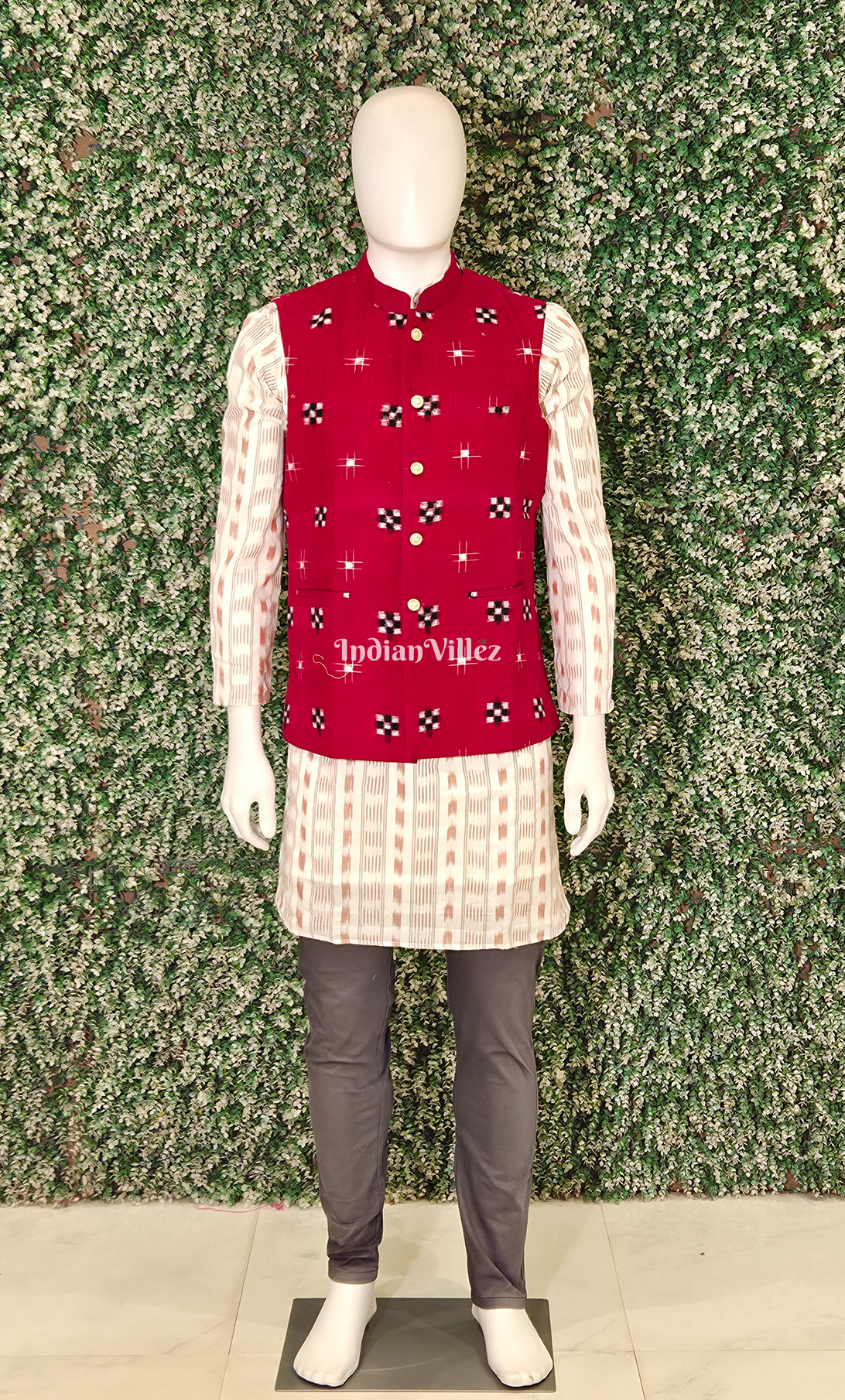 Red Black Pasapali Odisha Ikat Half Bandi Jacket for Men