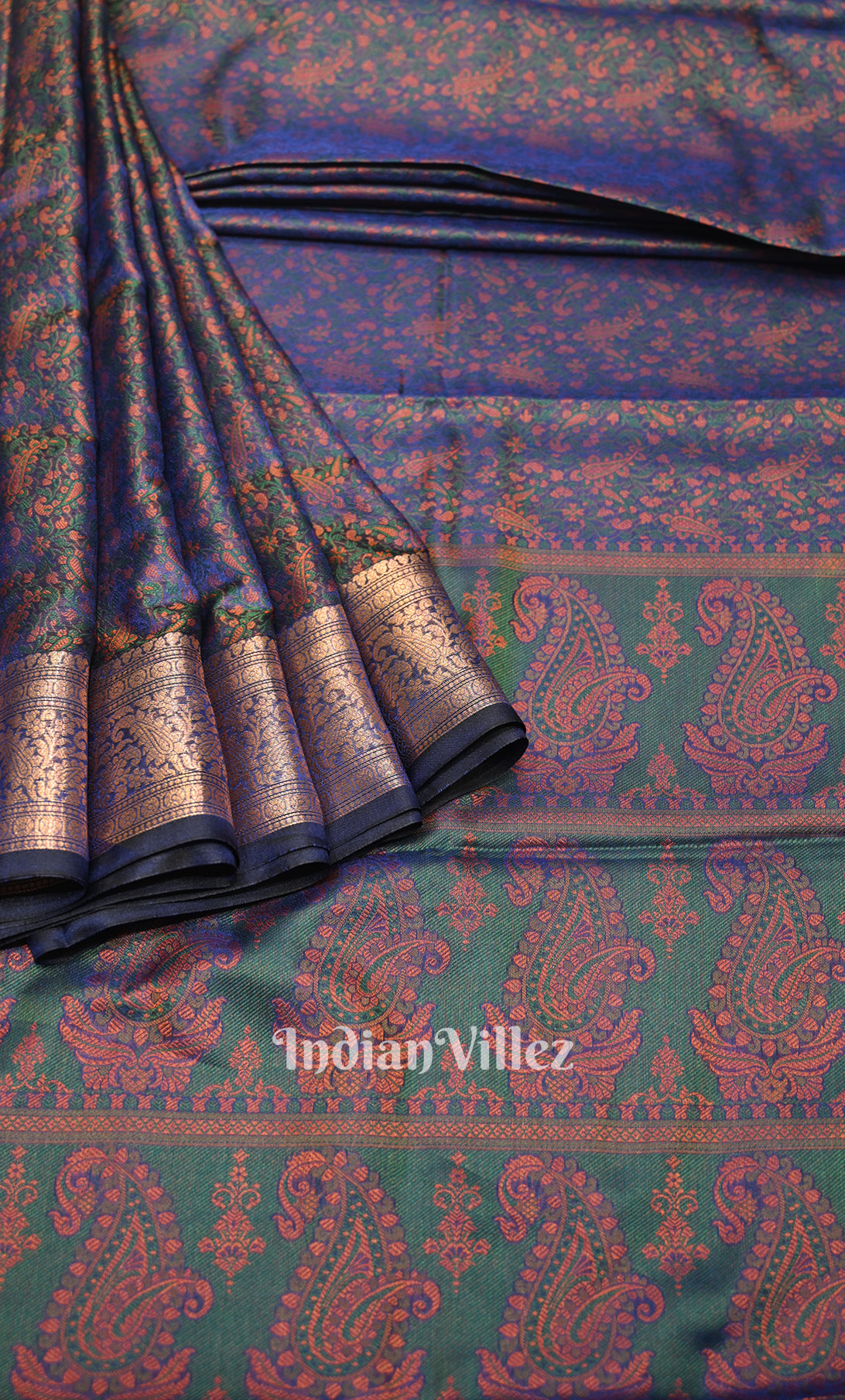 Peacock Blue Dual Tone  Floral Tanchoi Silk Banrasi Saree