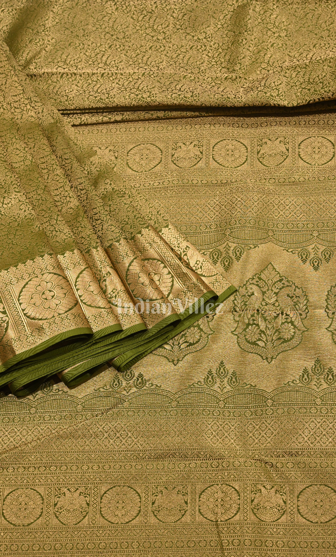 Mehendi Green  pure Kanjivaram Silk Saree with Zari Brocade 
