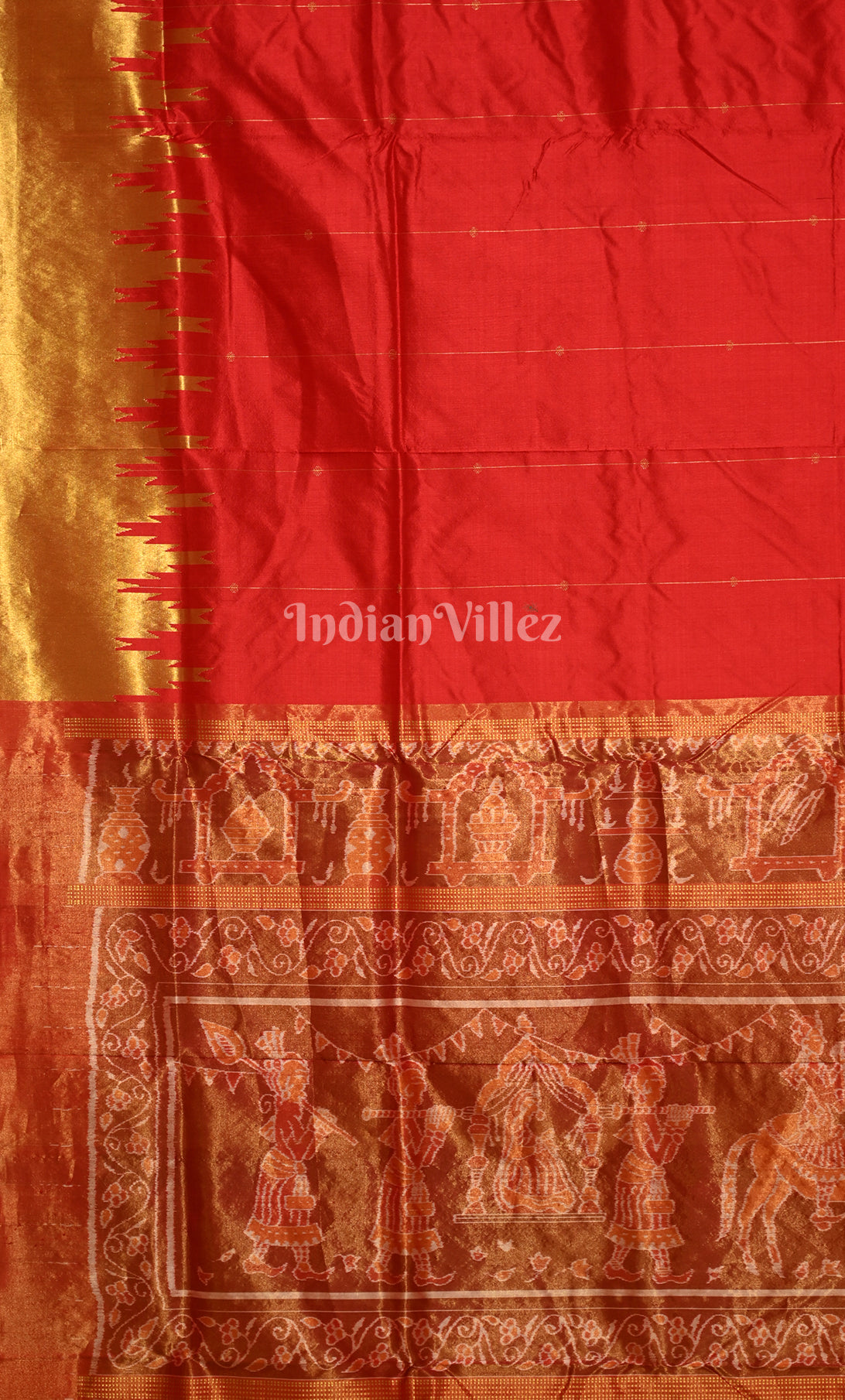 Red with Golden Phoda Kumbha Sambalpuri Silk Saree with Zari (Tissue) 
