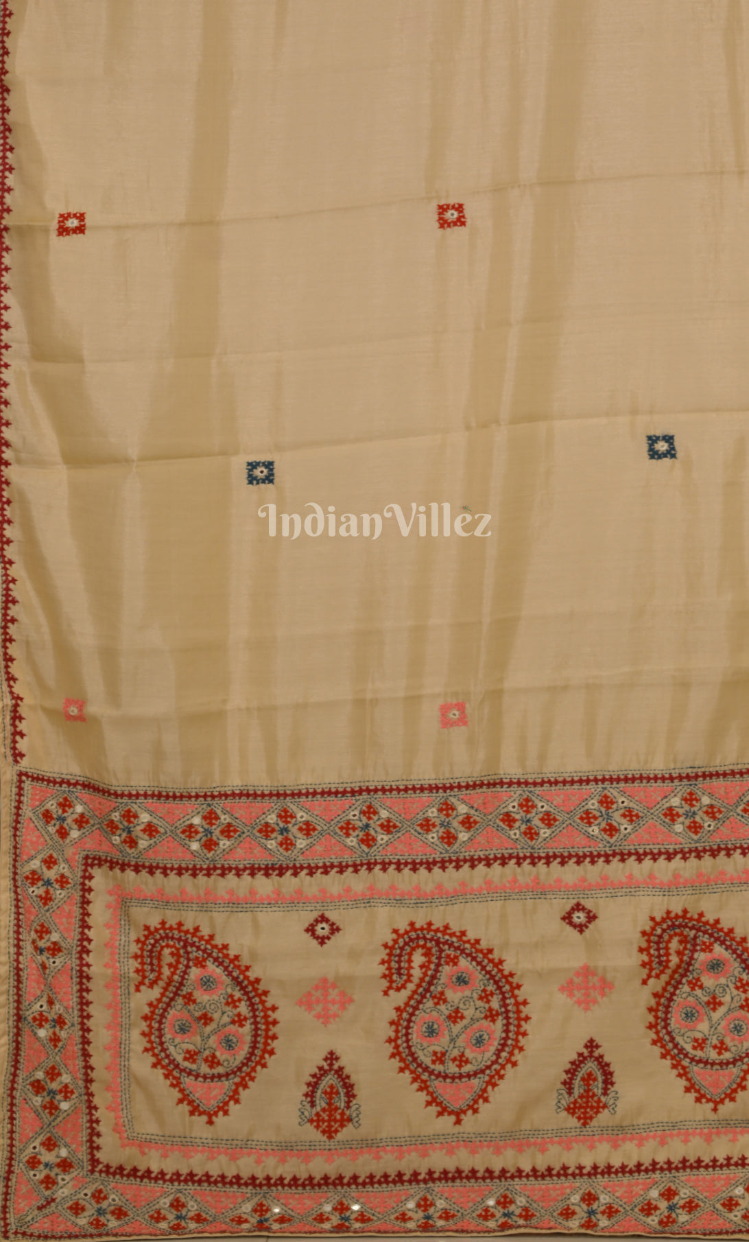 Cream Thread Work Hand Embroidery Kutch Work Silk Saree