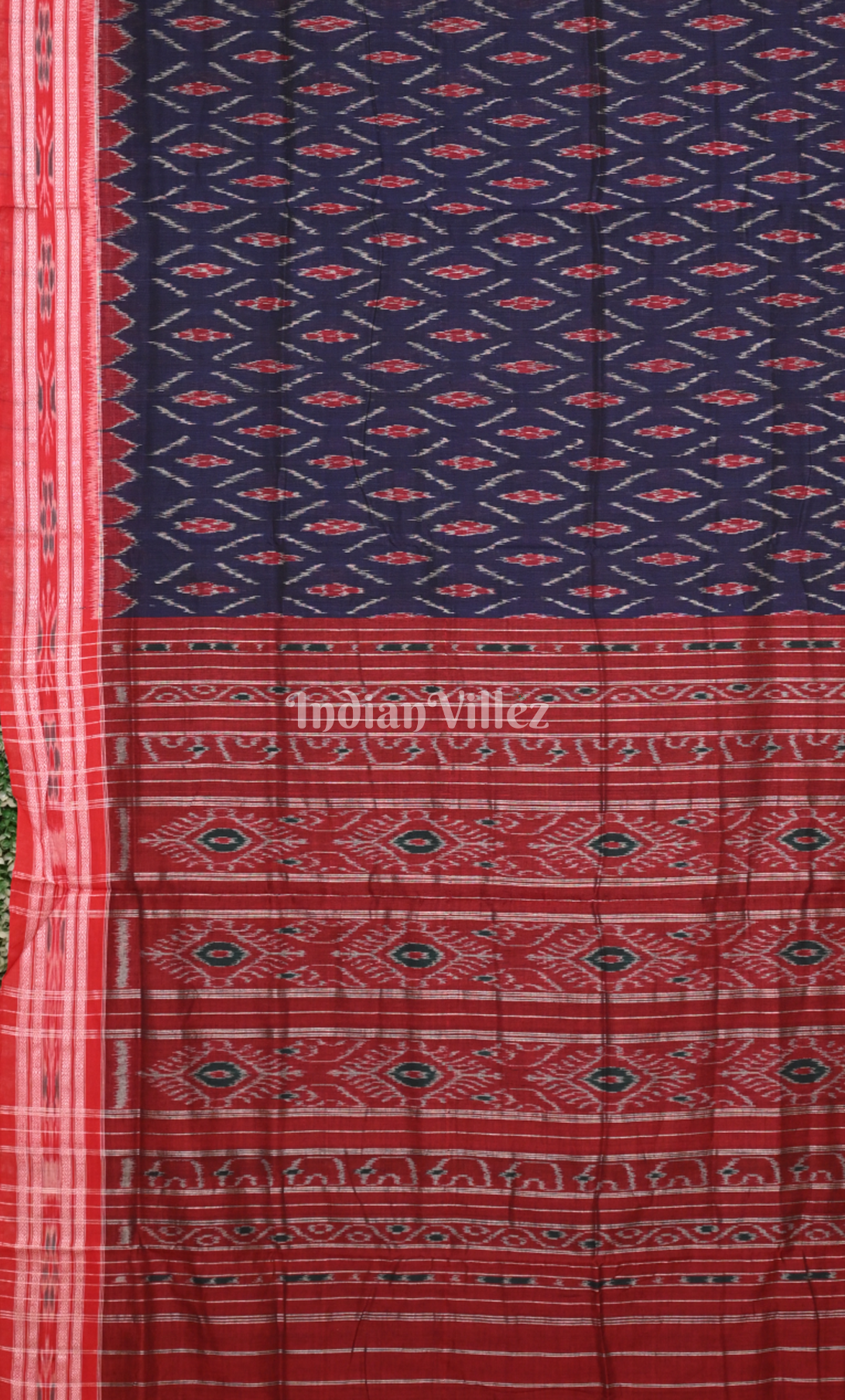 Navy Blue Red Damru Pasapali Odisha Ikat Maniabandha Cotton Saree