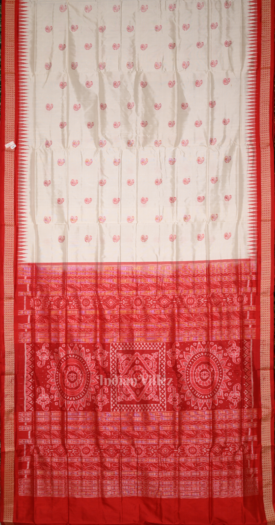 White Red  Paisley Odisha Ikat Bomkai Sambalpuri Silk Saree