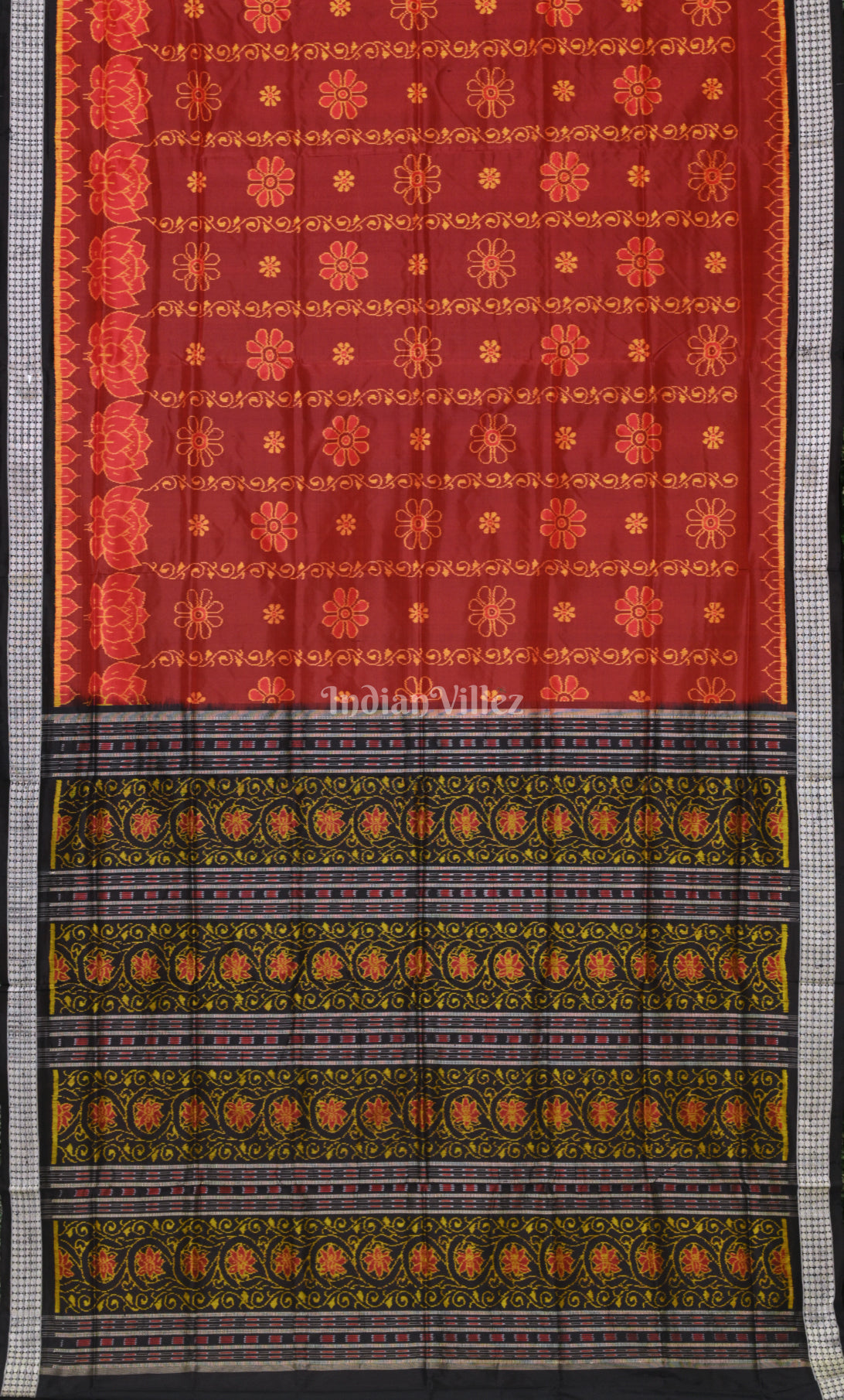 Maroon Red Black Lotus Motif Odisha Ikat Sambalpuri Silk Saree 