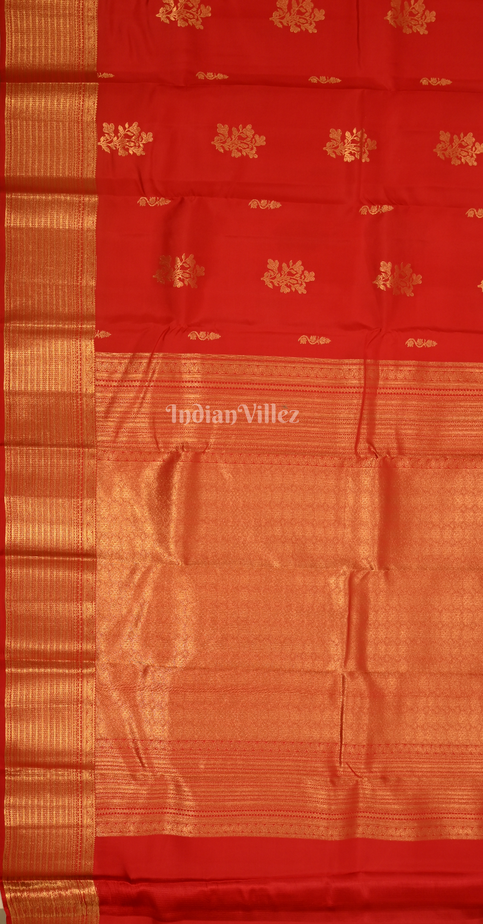 Exclusive Red Butta Brocade Pure Kanjivaram Silk Saree 