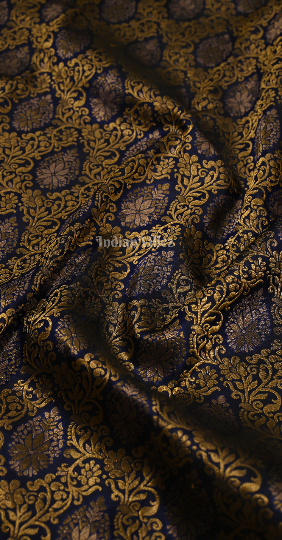 Exclusive Navy Blue Golden Paisely Brocade Pure Kanjivaram Silk Saree