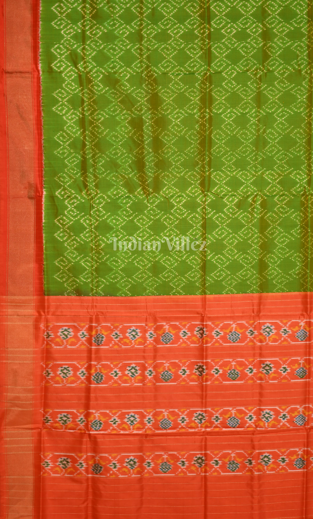 Green Red Pochampally Ikat Silk Saree 