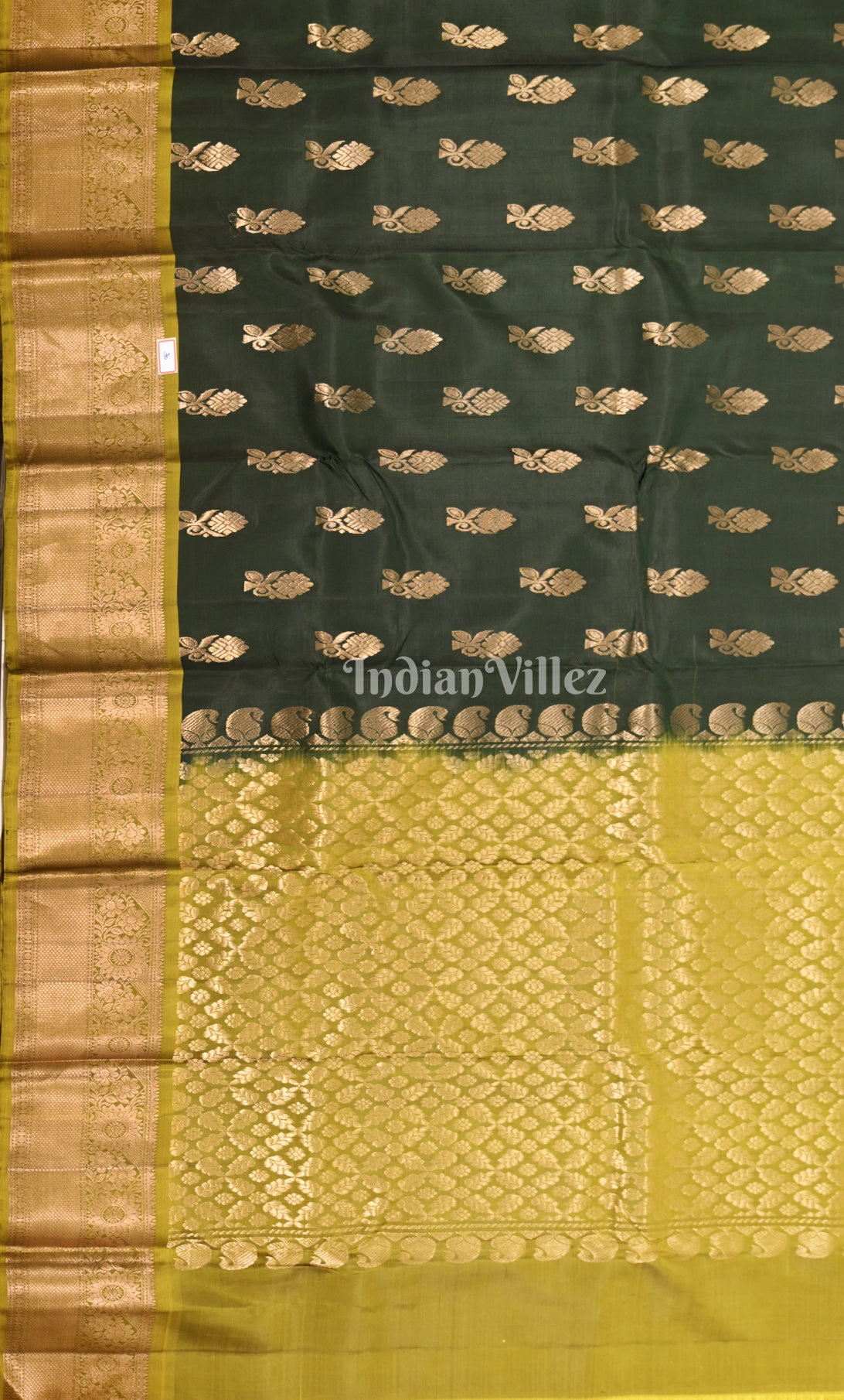 Bottle Green Zari woven Pure Kanjivaram Silk Saree