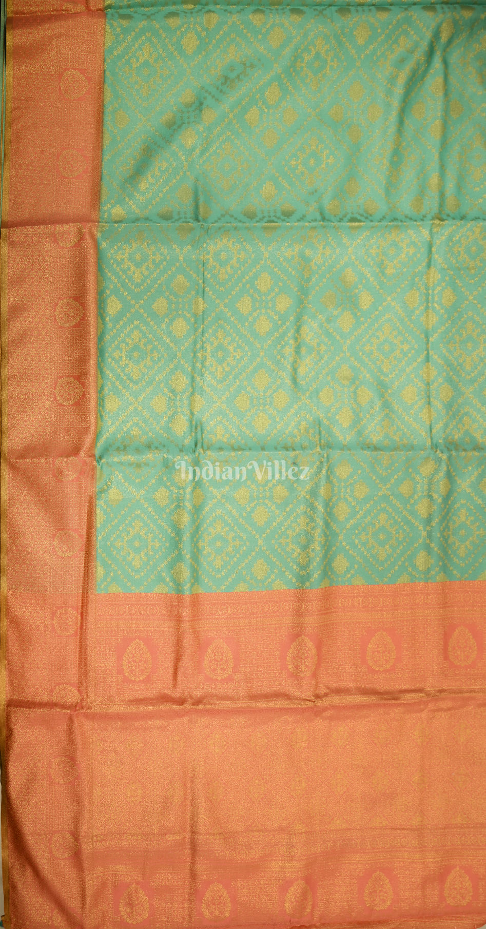 Green Oarnge Pure Zari Base Chaap Hand Woven Kanjivaram Silk Saree