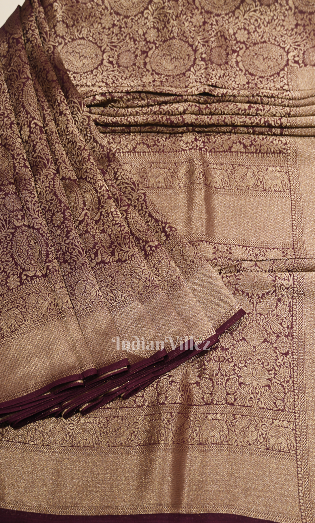 Exclusive Beautiful Purple Pure Katan Banarasi Silk Saree 