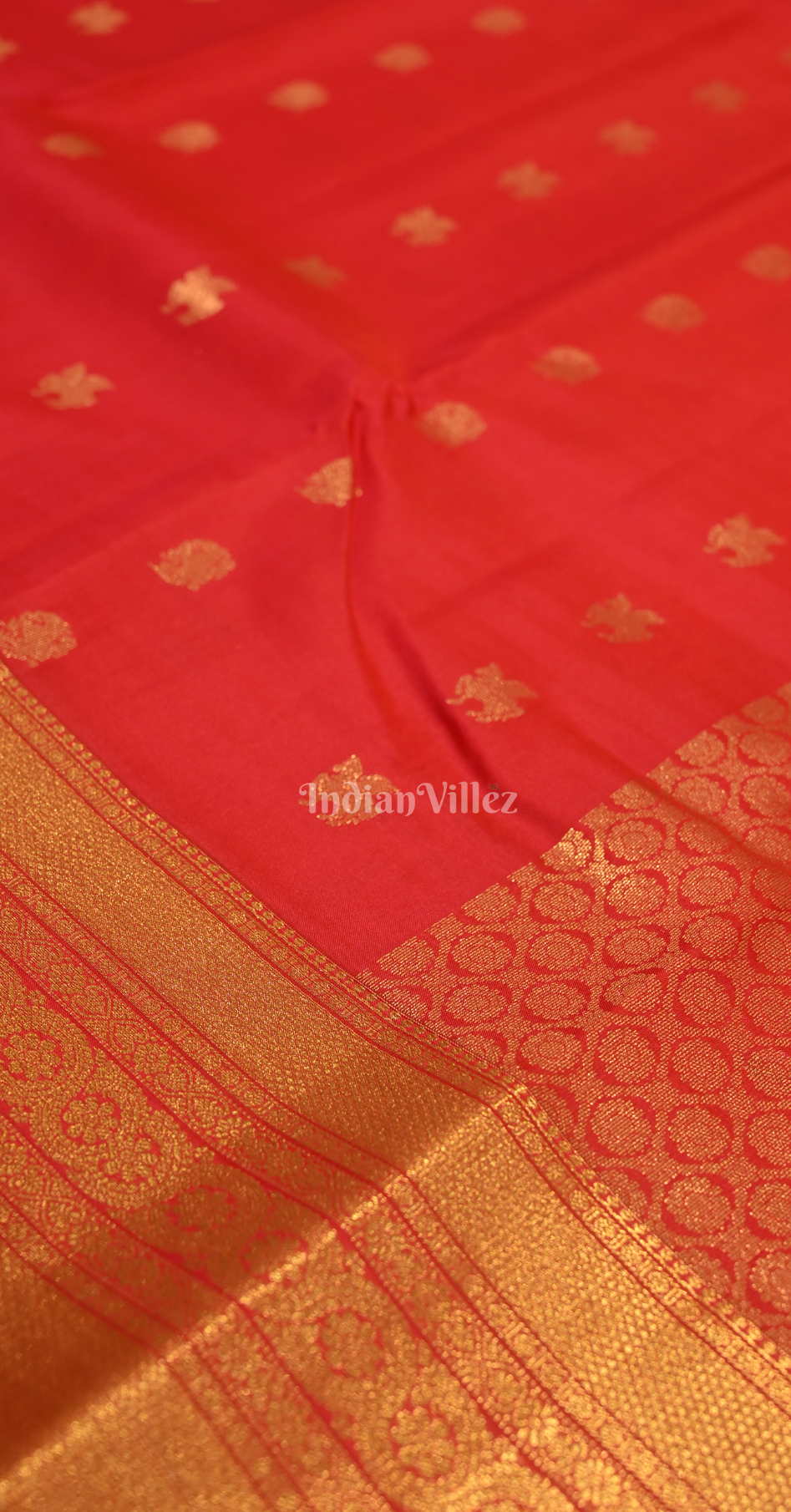 Elegant Red Butta Pure Brocade Kanjivaram Silk Saree
