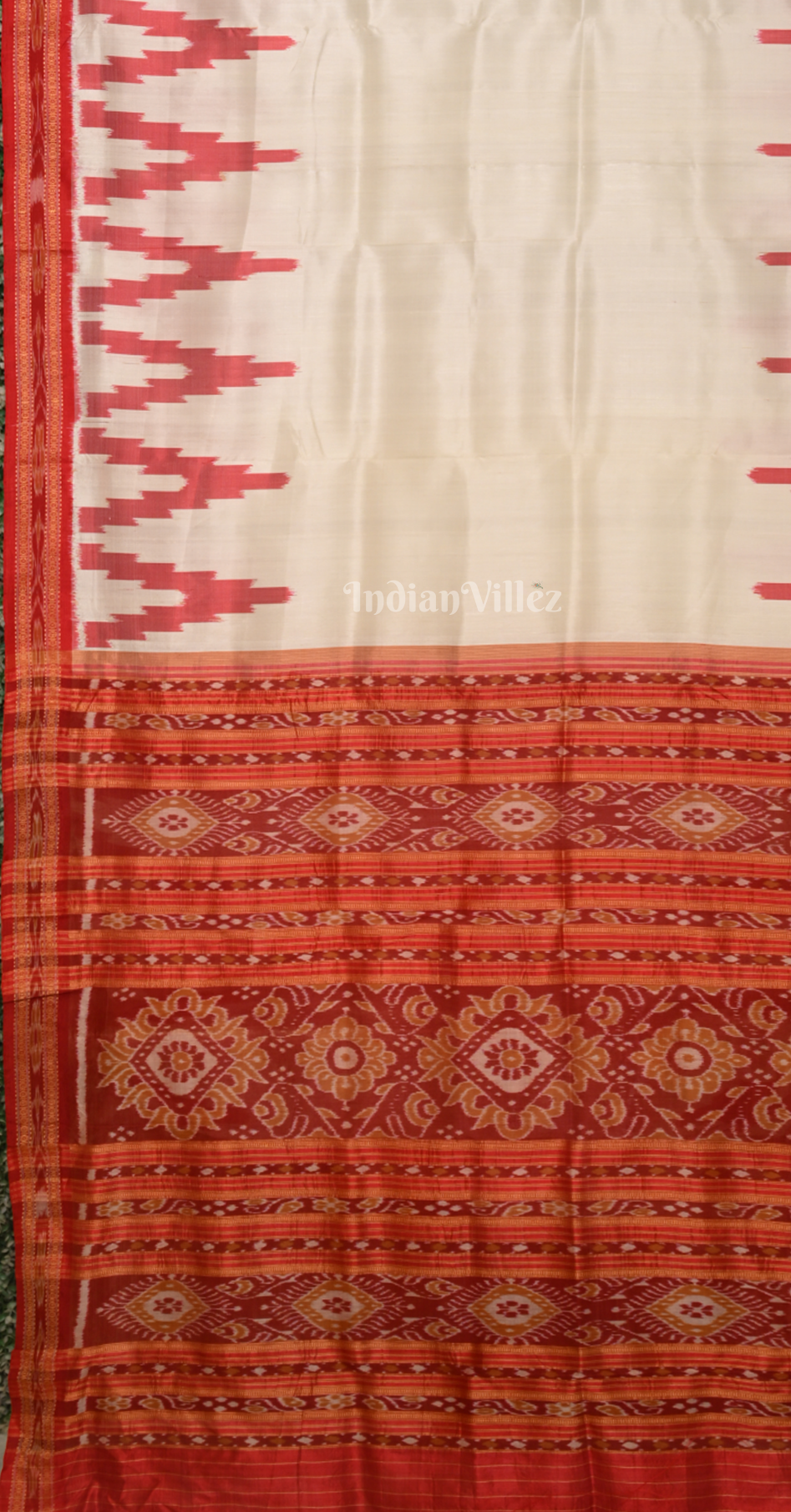 White Red Temple Border Odisha Ikat Khandua Silk Saree