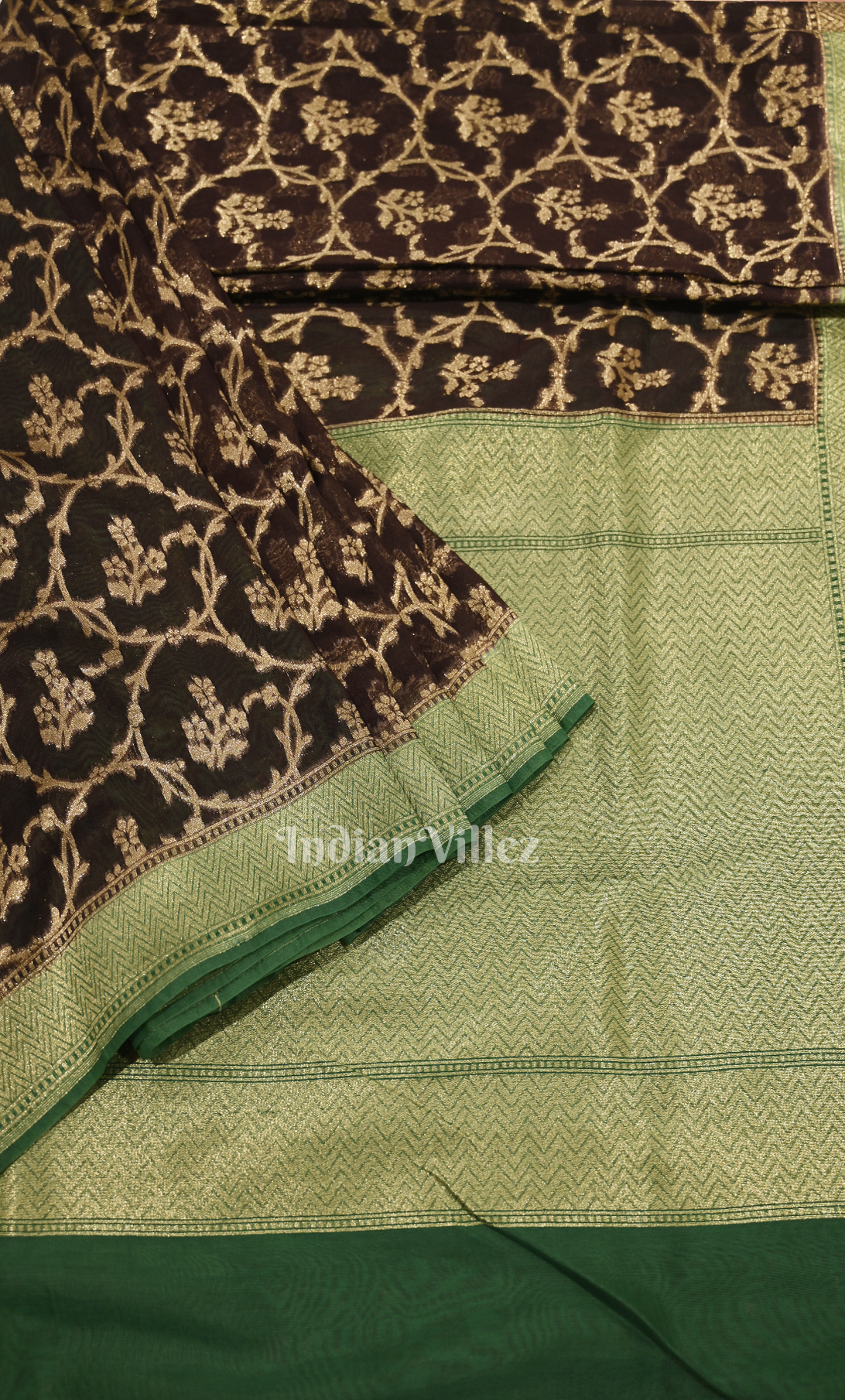 Black Green Floral Work Pure Mashru Satin Silk Banarasi Saree 