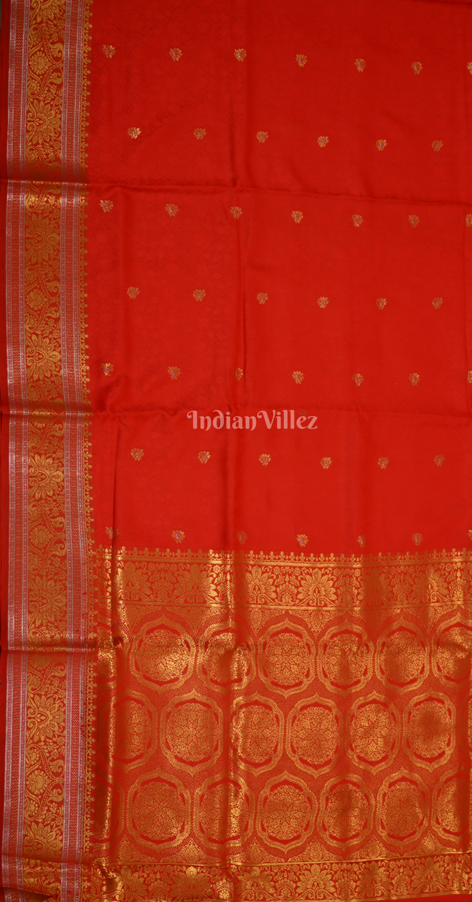 Exclusive Red Pure Katan Silk Banarasi Saree 