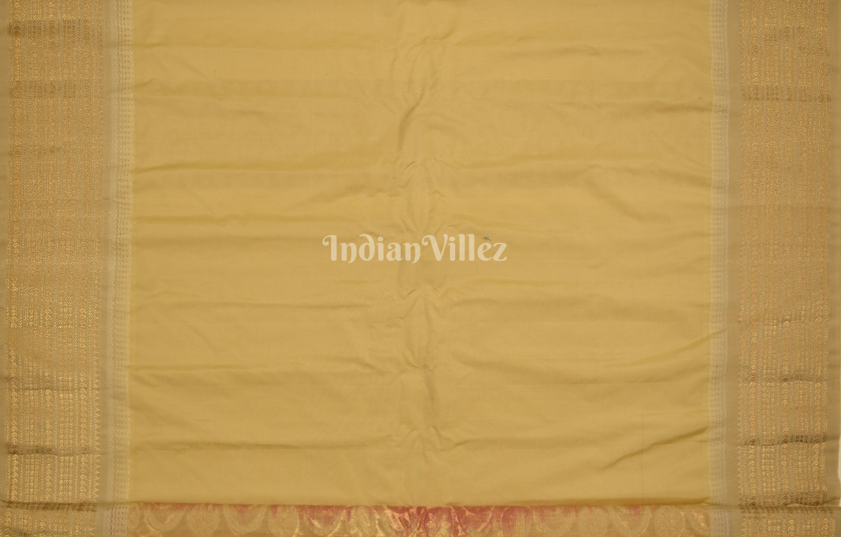 Cream Red Butti Design Pure Gadwal Silk Saree