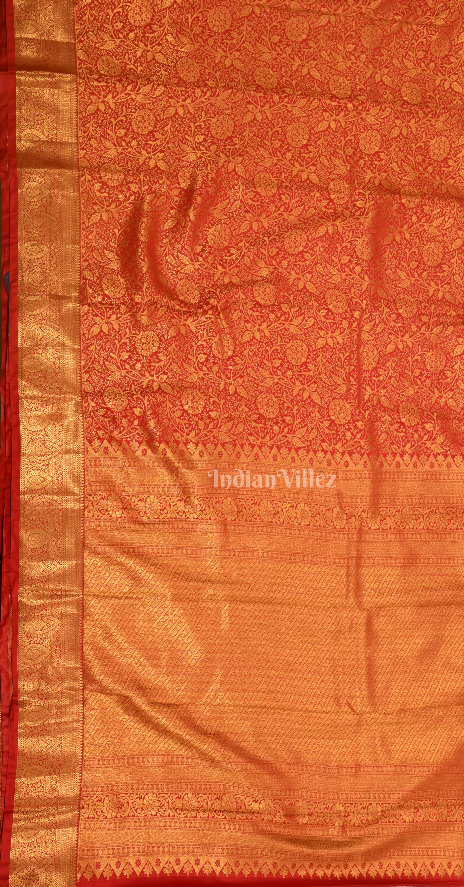 Red Golden Leaf & Vine Pattern Kanjivaram Silk Saree