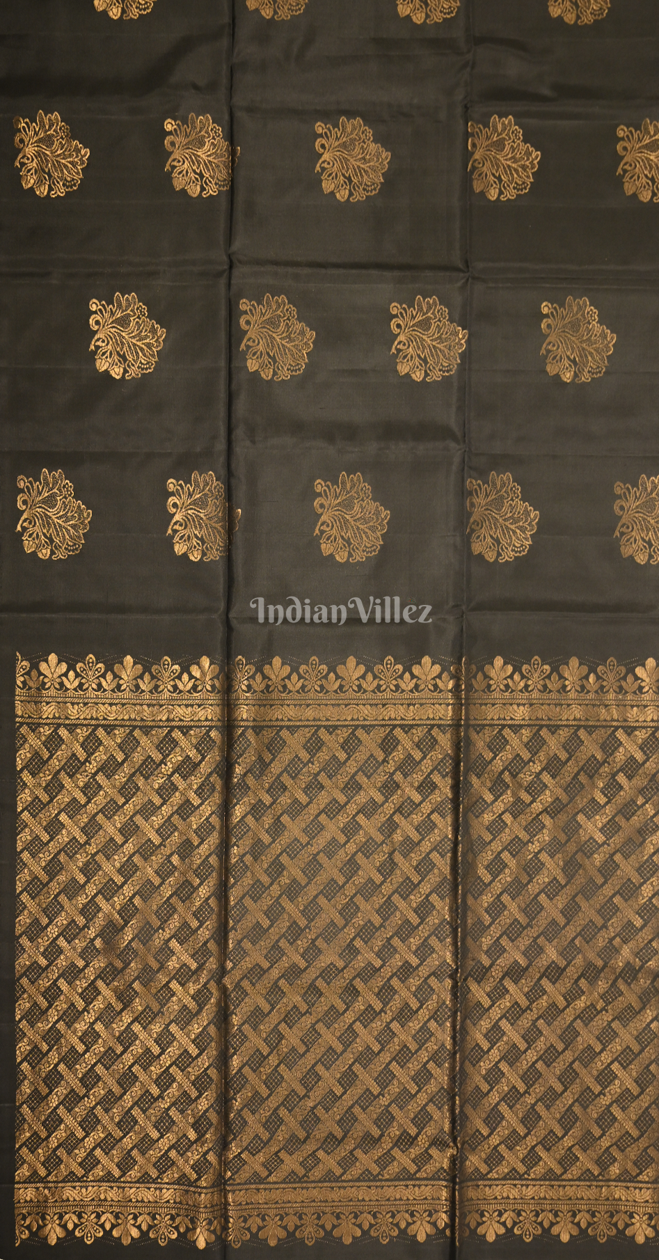 Black Golden Floral Pure Kanjivaram Soft Silk Saree
