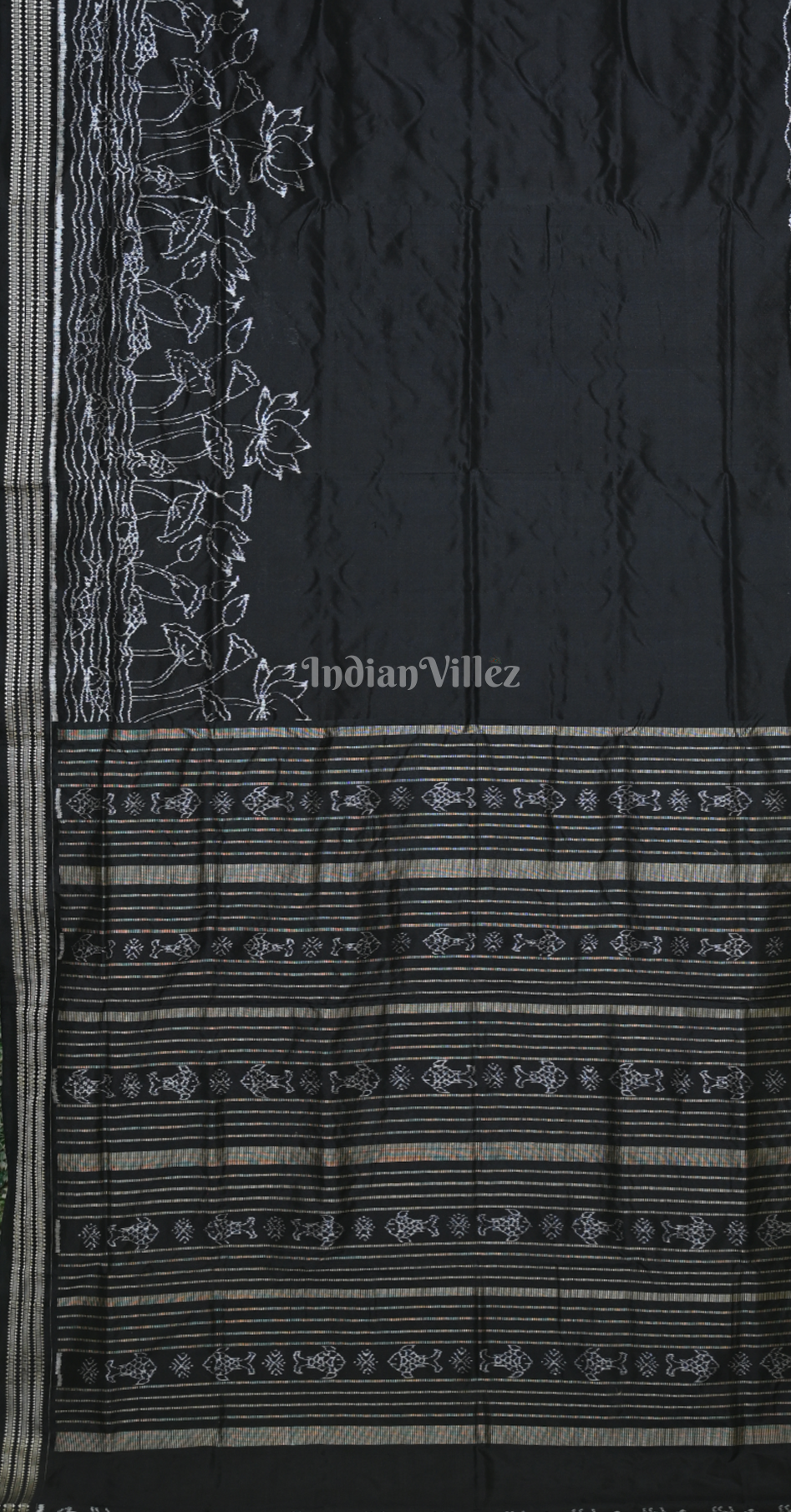Exclusive Black Lotus Pond Odisha Ikat Sambalpuri Silk Saree 